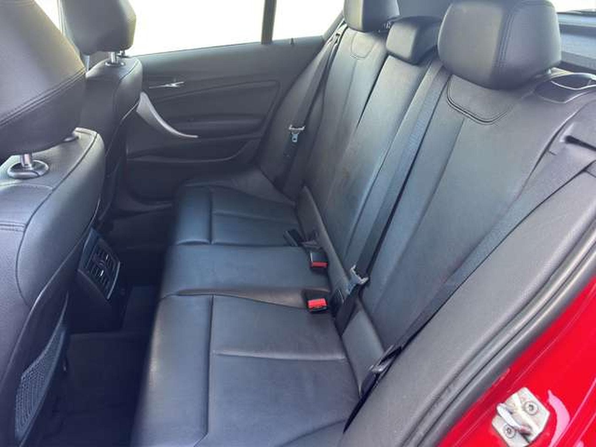 BMW 120 d Leder/el.Sitze/Bi-Xenon/Navi/PDC v+h (2014) - Photo 13