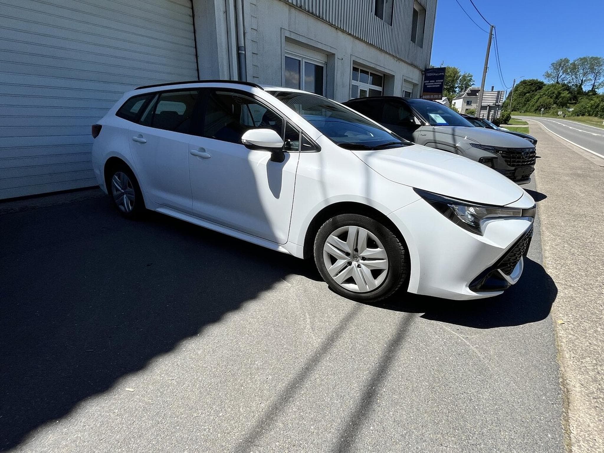 Toyota Corolla TOURING HYBRIDE 122 CH - LED -Caméra - Cruise - Garantie bat (2024) - Photo 8