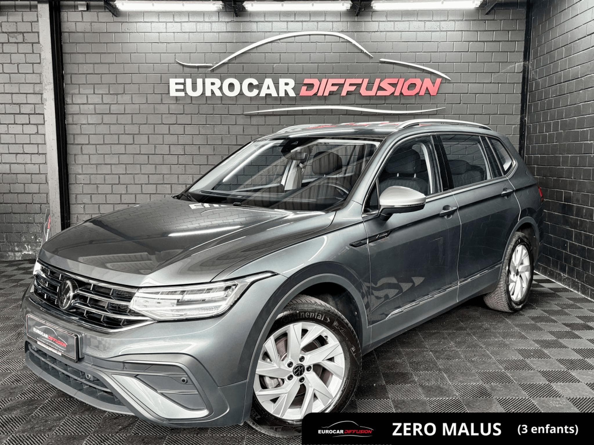 VW Tiguan Life 1.5 TSI 150 CV DSG7 *7 PLACES *ATTELAGE* *HAYON* (2025) - Photo 1