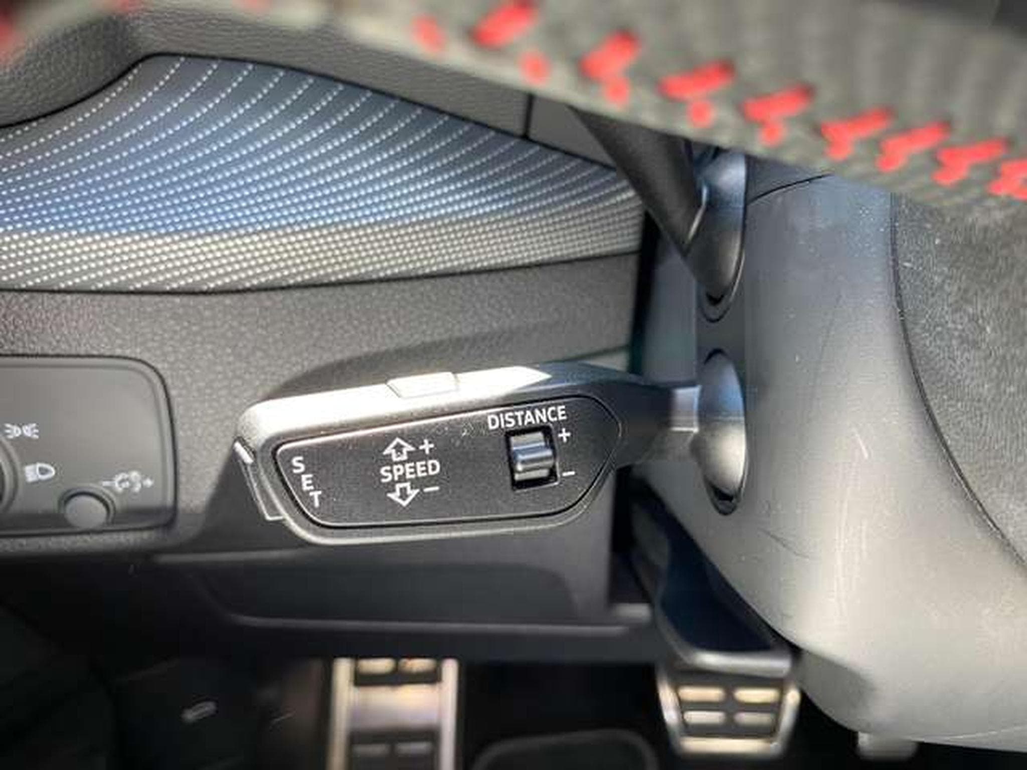 Audi SQ2 SQ2 TFSI quattro S tronic (2020) - Photo 12