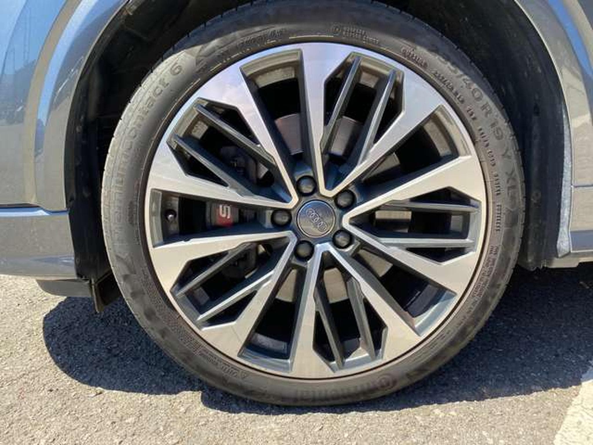 Audi SQ2 SQ2 TFSI quattro S tronic (2020) - Photo 20