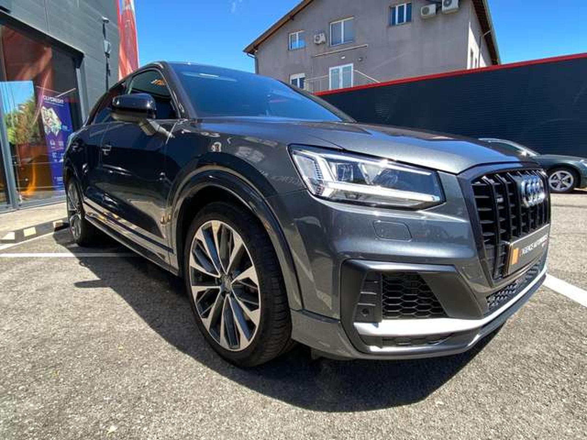 Audi SQ2 SQ2 TFSI quattro S tronic (2020) - Photo 4
