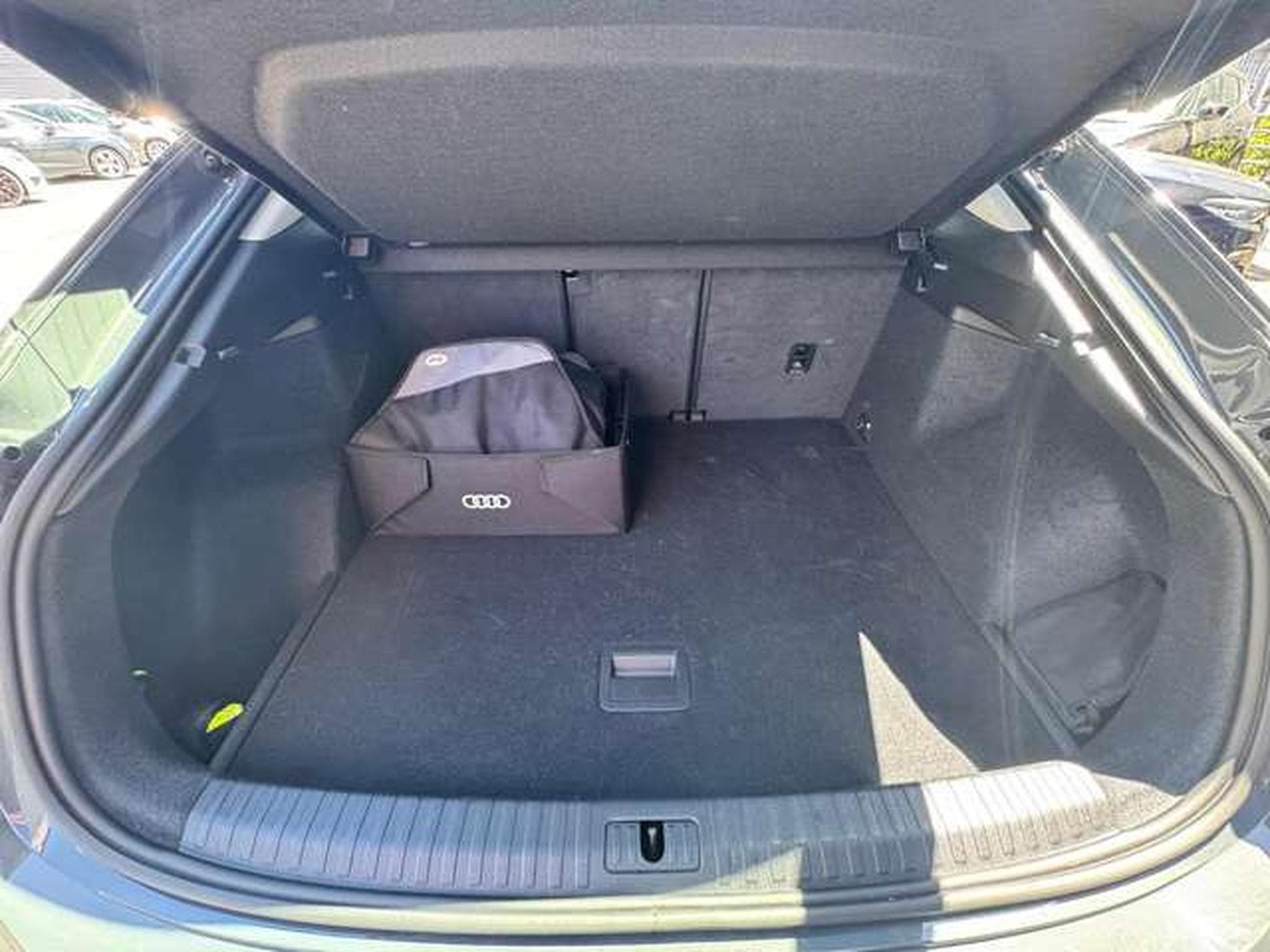 Audi Q3 Q3 35TDI Sportback jusqu'à 48 mois de garantie (2025) - Photo 19