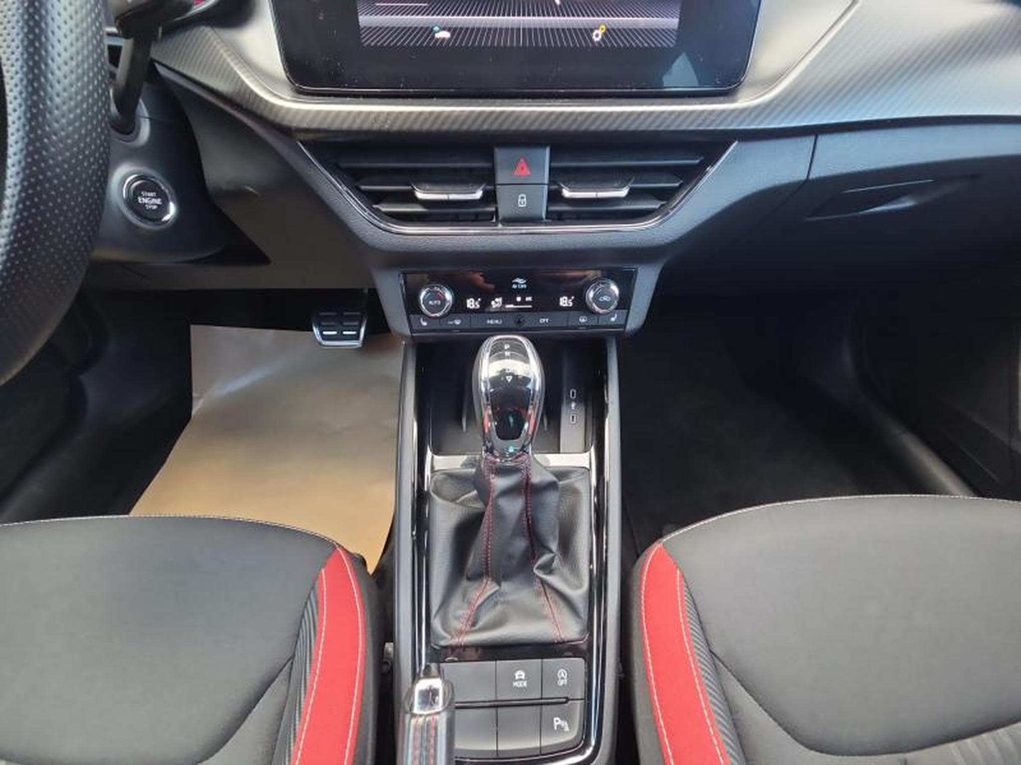 Skoda Kamiq Monte Carlo 1.5 TSI DSG / Essence (2022) - Photo 13
