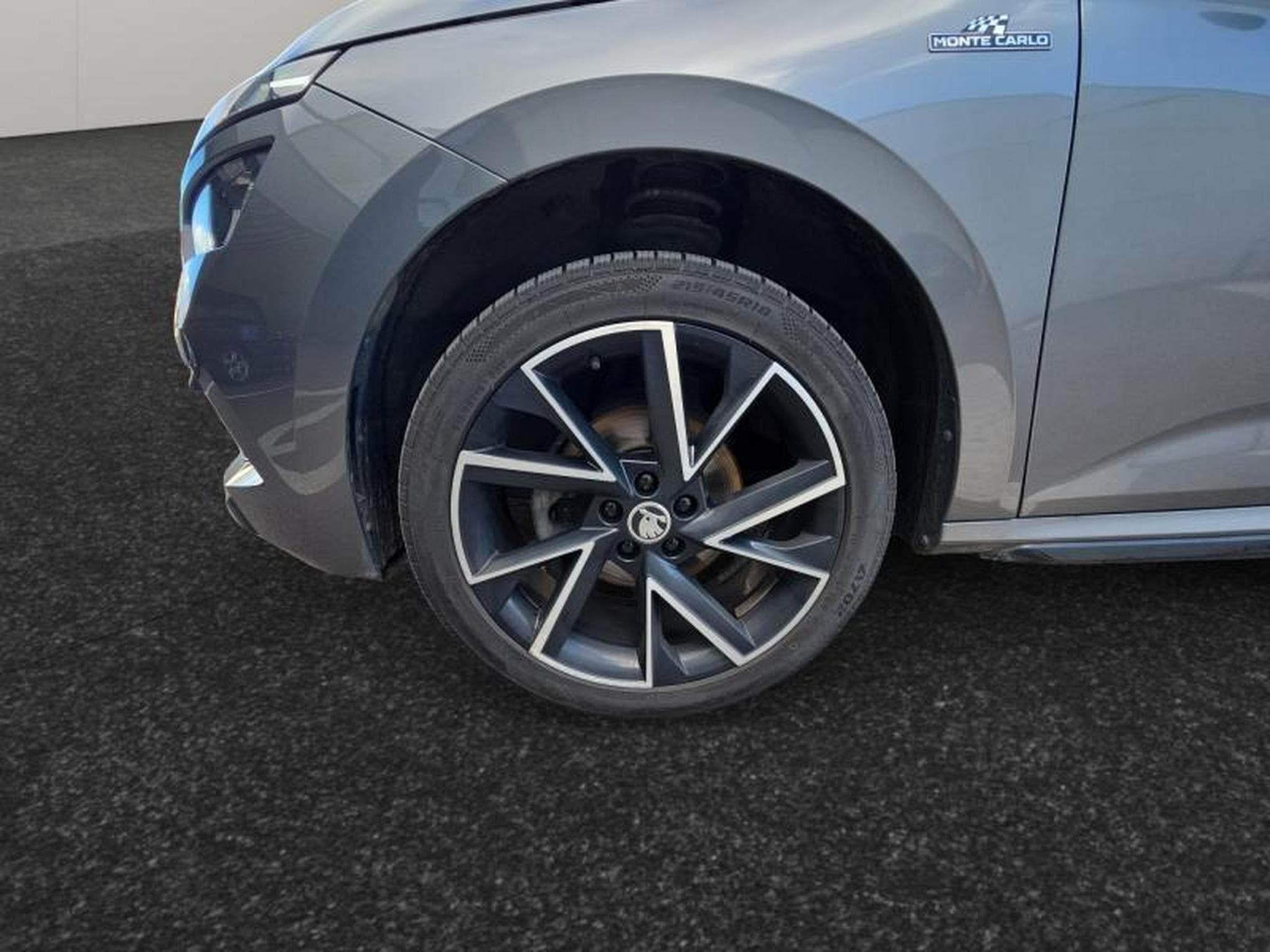 Skoda Kamiq Monte Carlo 1.5 TSI DSG / Essence (2022) - Photo 9