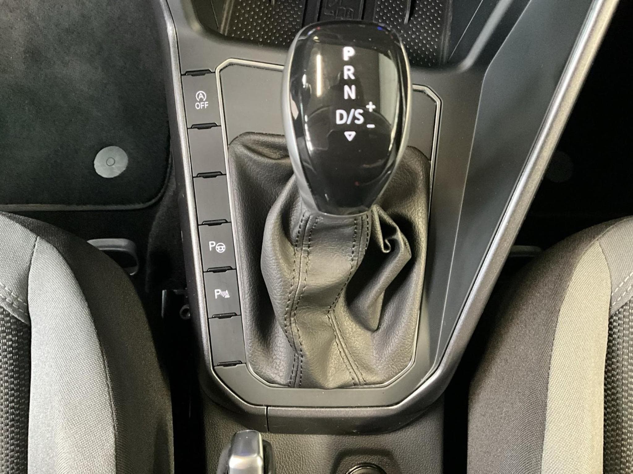 VW Polo Style+DSG+Led+P.Assistance (2025) - Photo 15