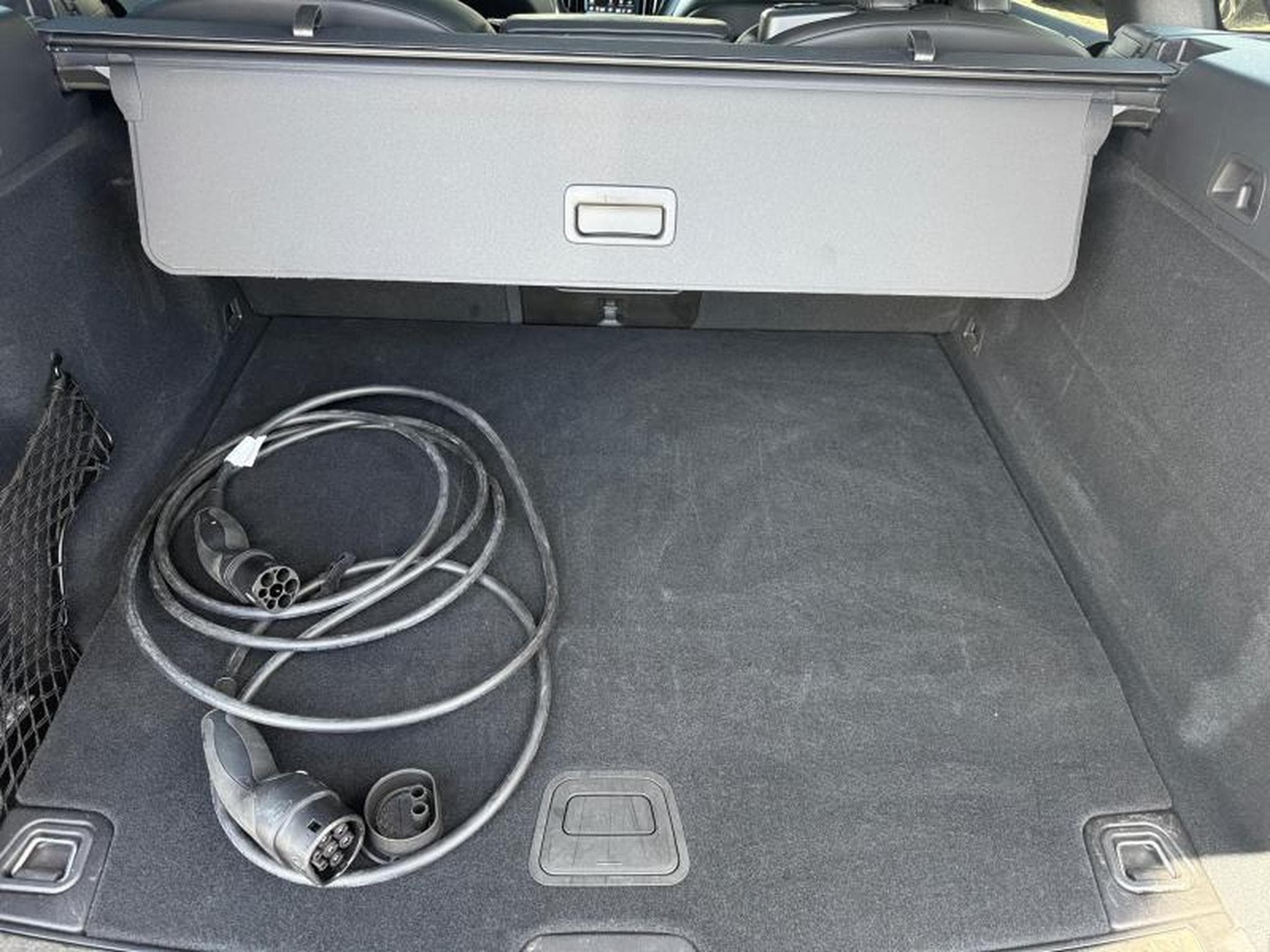Volvo XC60 T6 Black Edition / Hybride (2024) - Photo 19