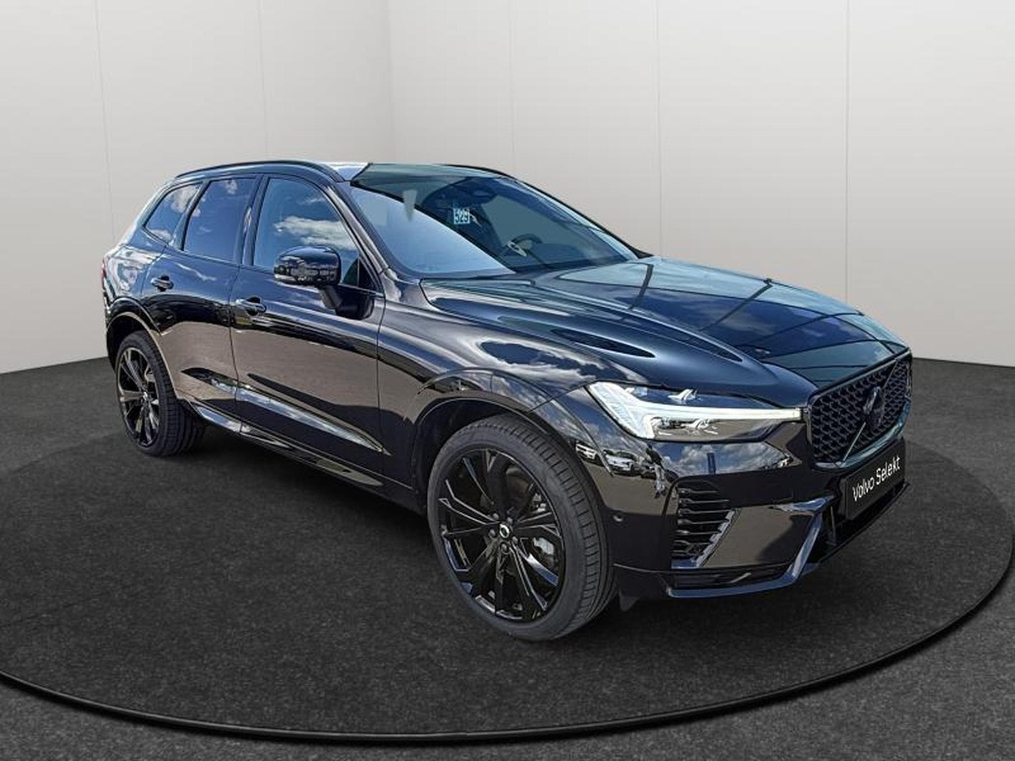 Volvo XC60 T6 Black Edition / Hybride (2024) - Photo 7