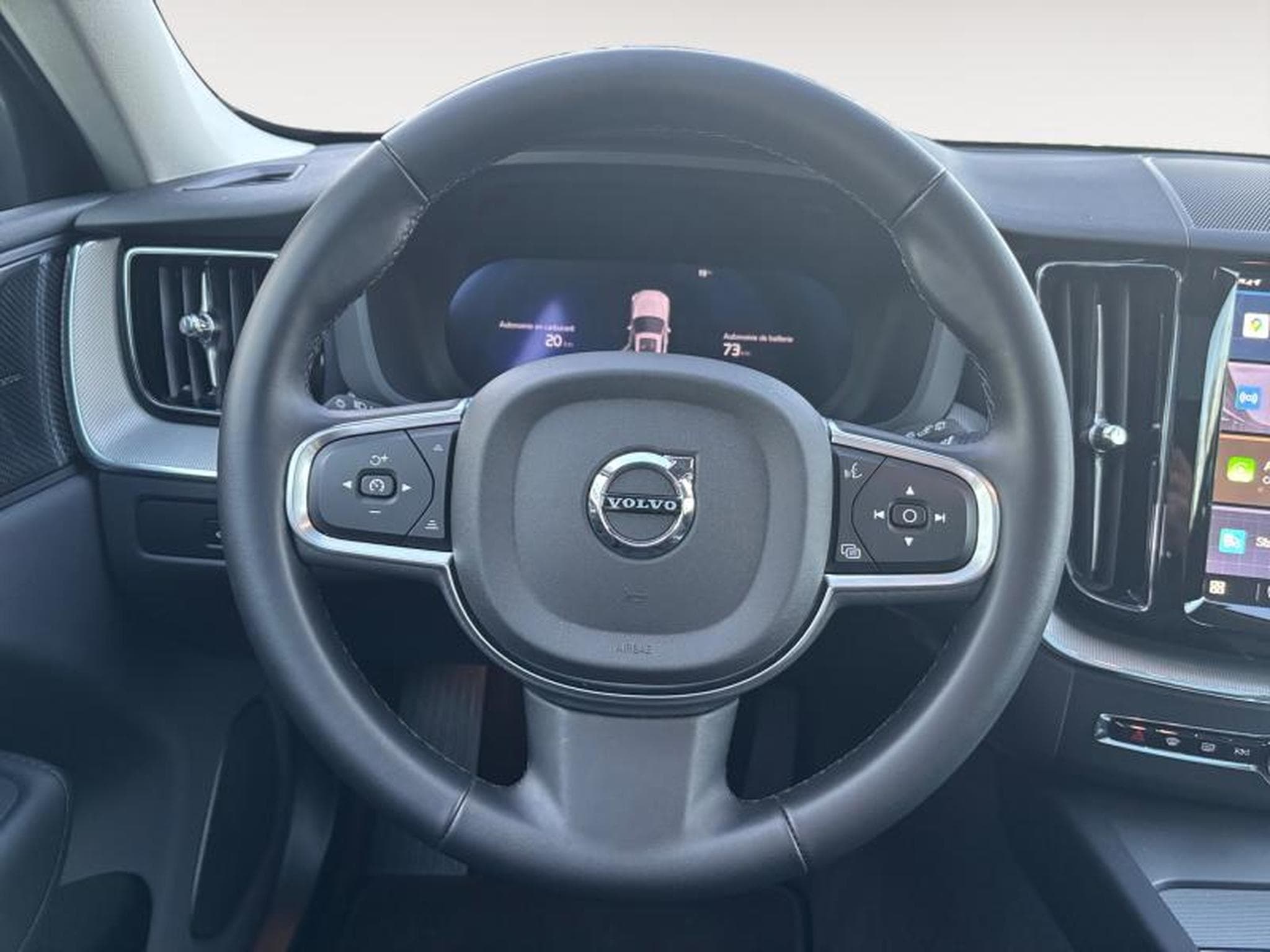 Volvo XC60 T6 Core / Hybride (2025) - Photo 11