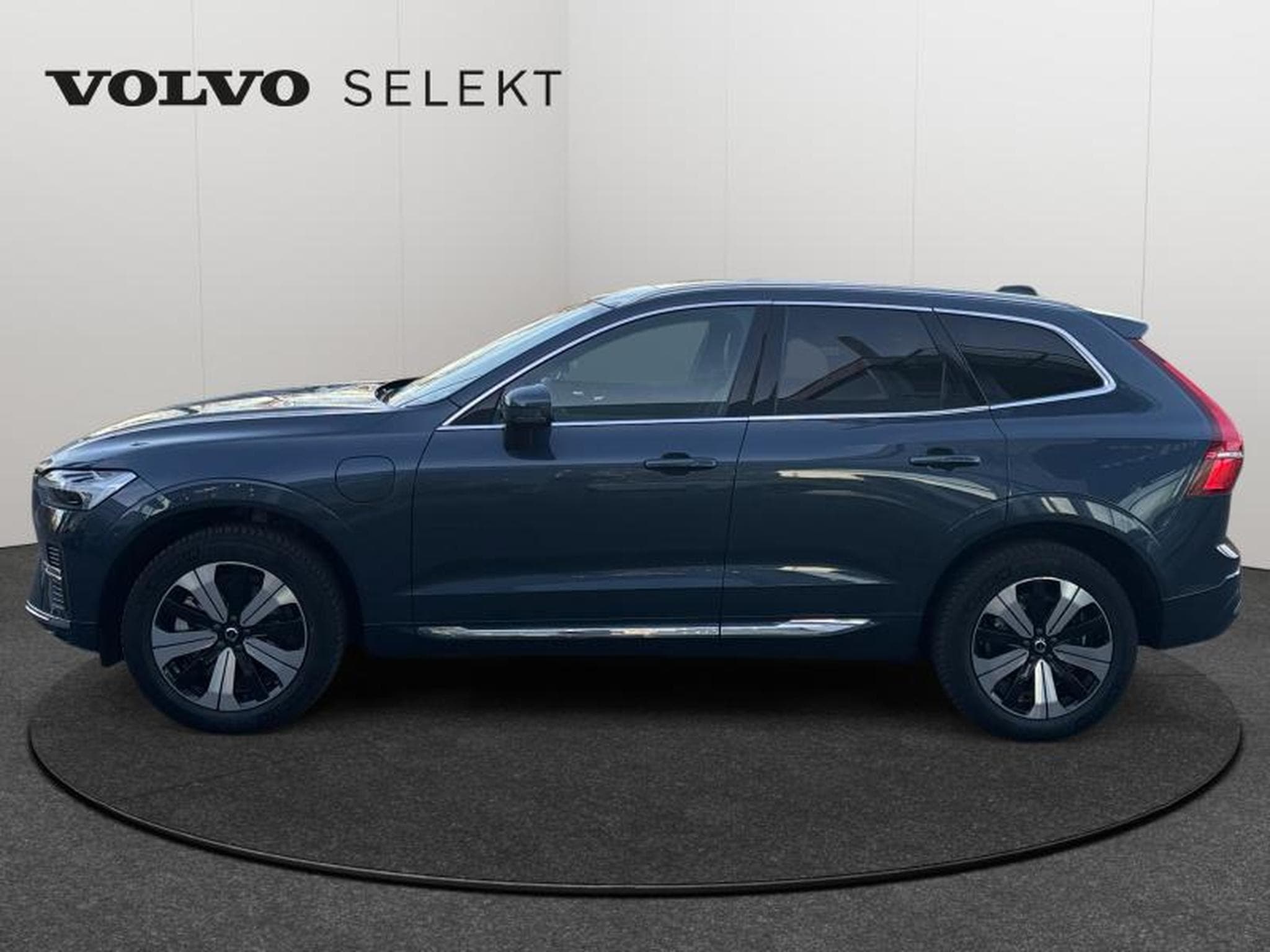 Volvo XC60 T6 Core / Hybride (2025) - Photo 4