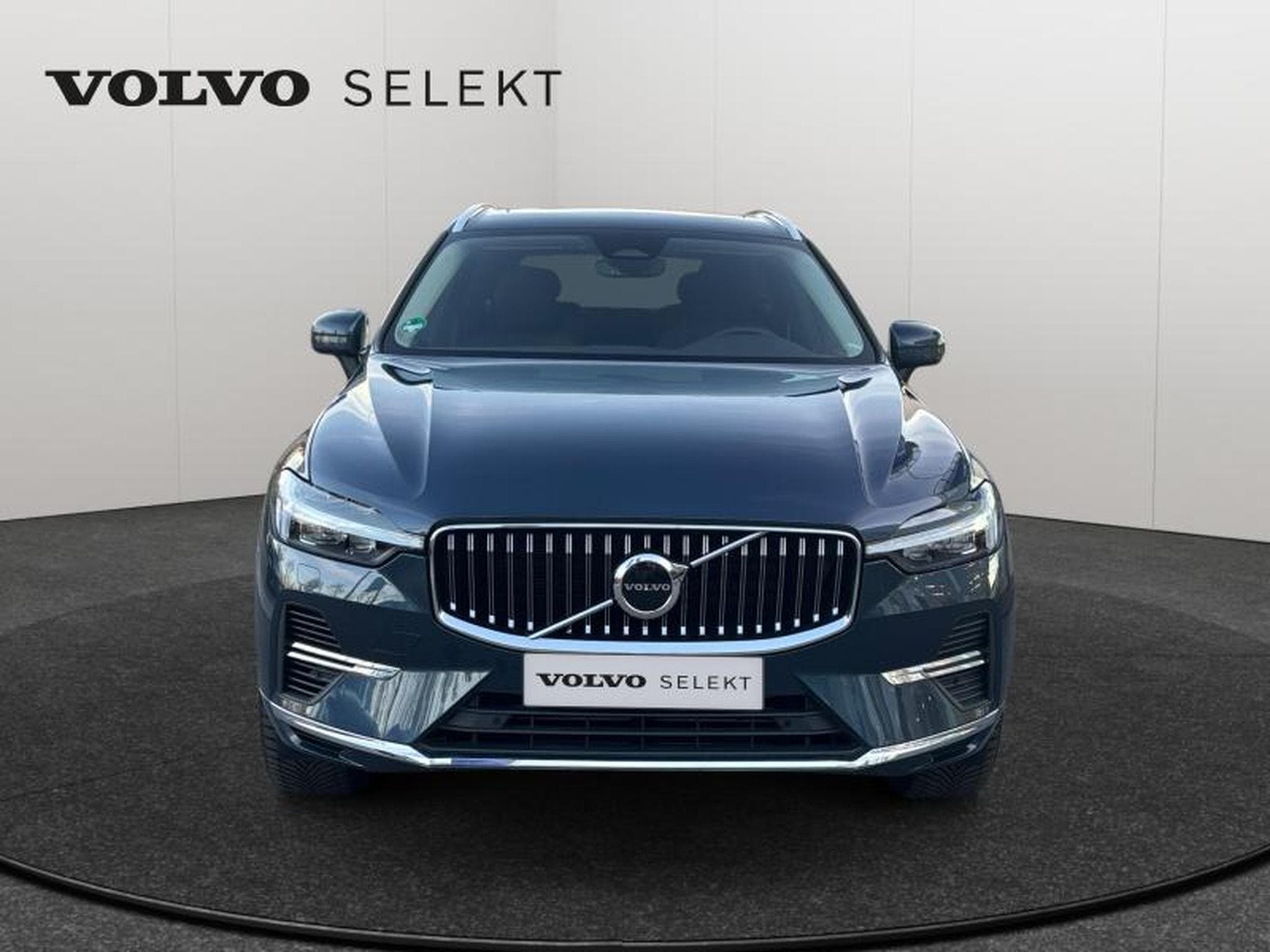 Volvo XC60 T6 Core / Hybride (2025) - Photo 8