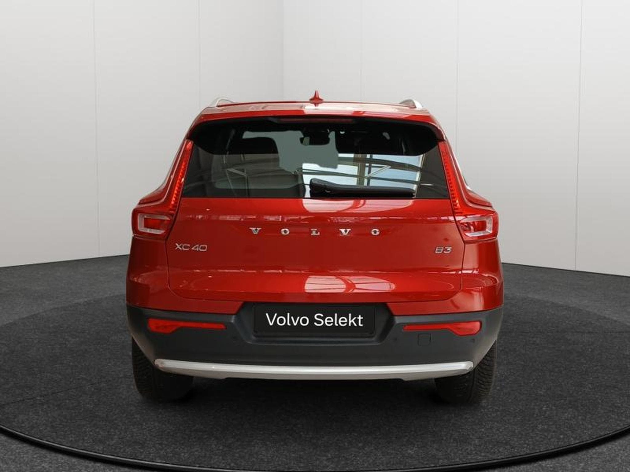 Volvo XC40 B3 Core / Essence (2022) - Photo 3