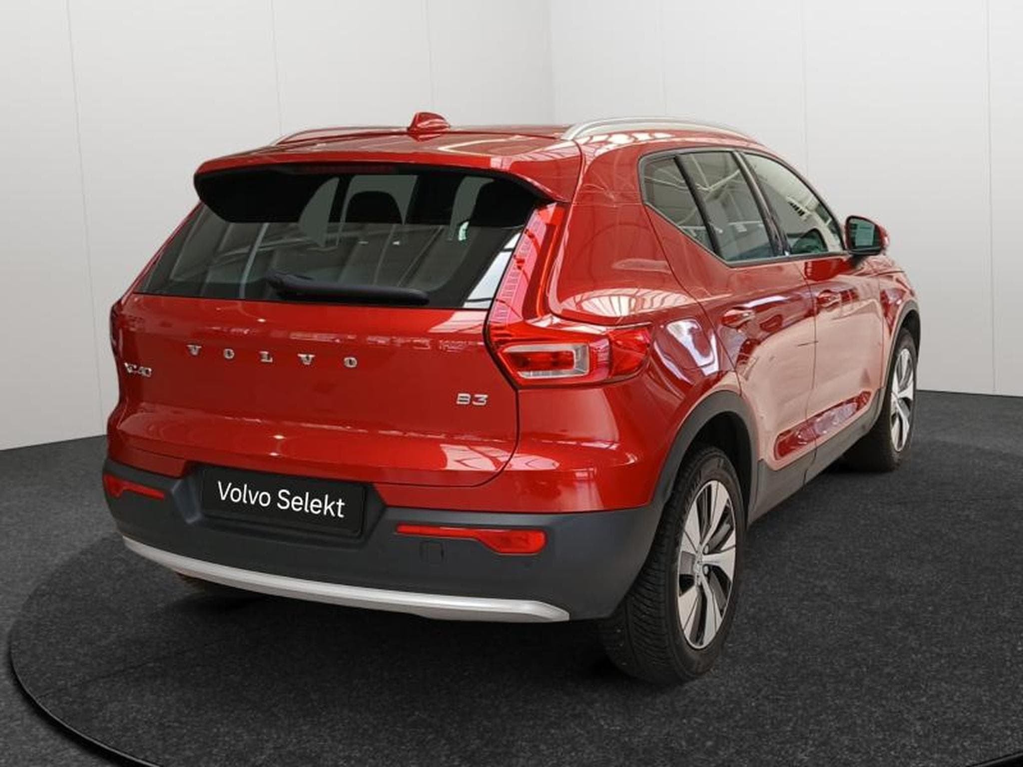 Volvo XC40 B3 Core / Essence (2022) - Photo 4