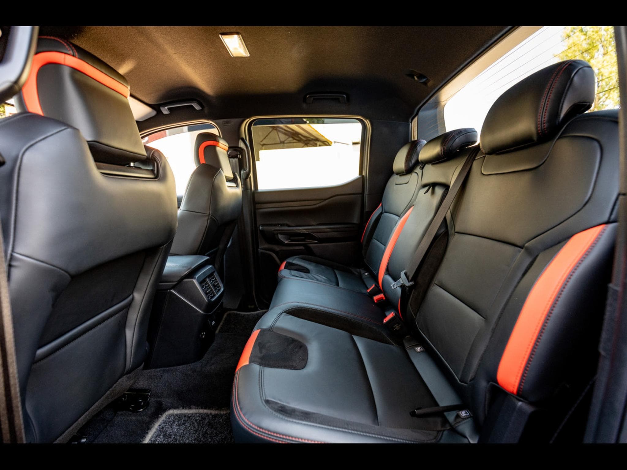 Ford Ranger RAPTOR DOUBLE CABINE 3.0 V6 ECOBOOST AWD - CONQUER GREY (2024) - Photo 12