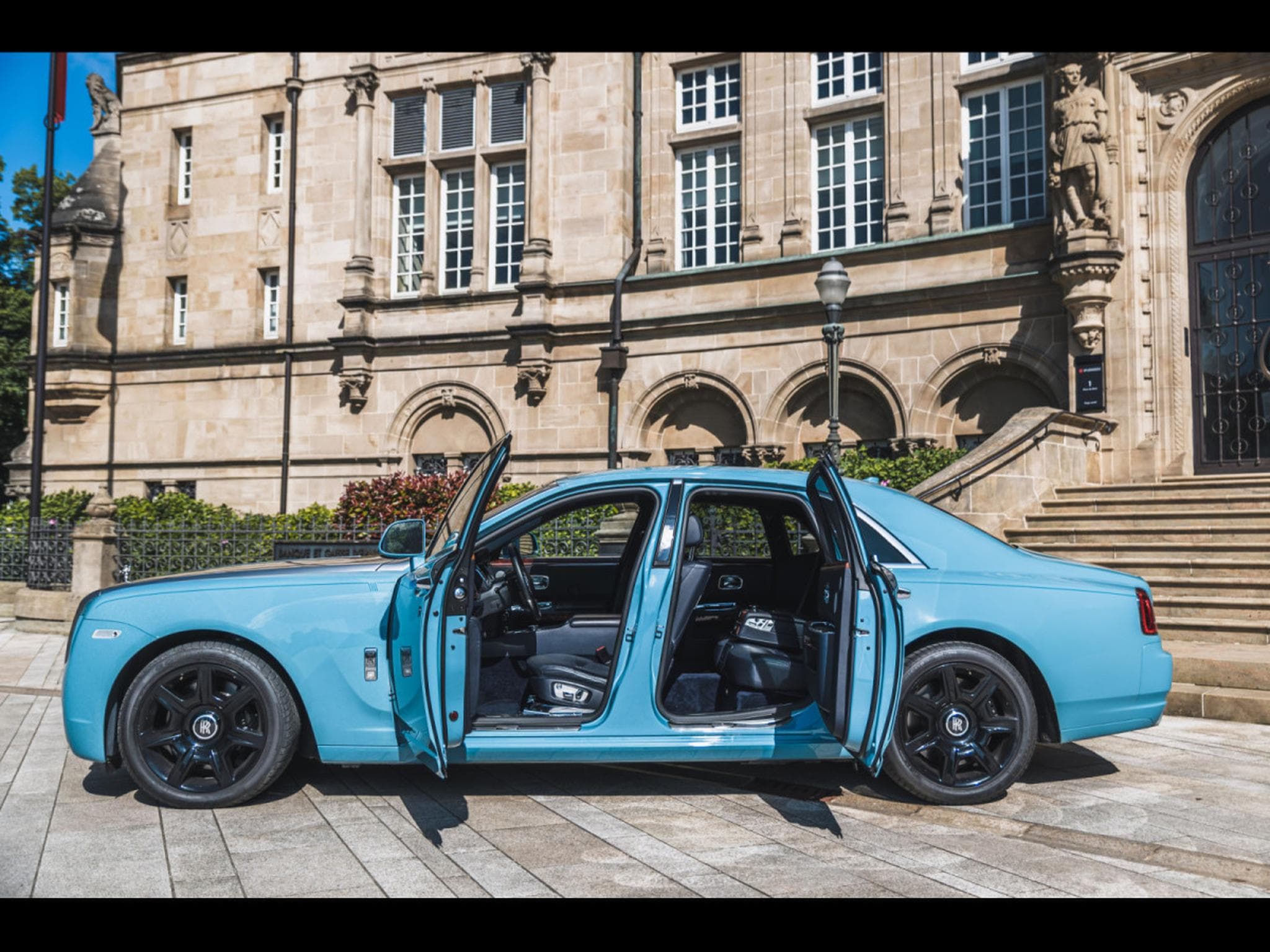 Rolls-Royce Ghost 6.6 V12 ALPINE TRIAL CENTENARY 1/35 (2013) - Photo 10