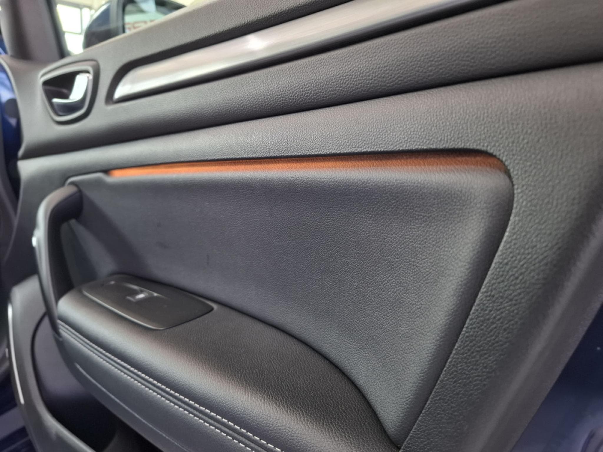 Renault Megane 1.6 DCI 130 BOSE EDITION, 1 HAND, CAMERA, CUIR, DIGITAL COCK (2018) - Photo 12