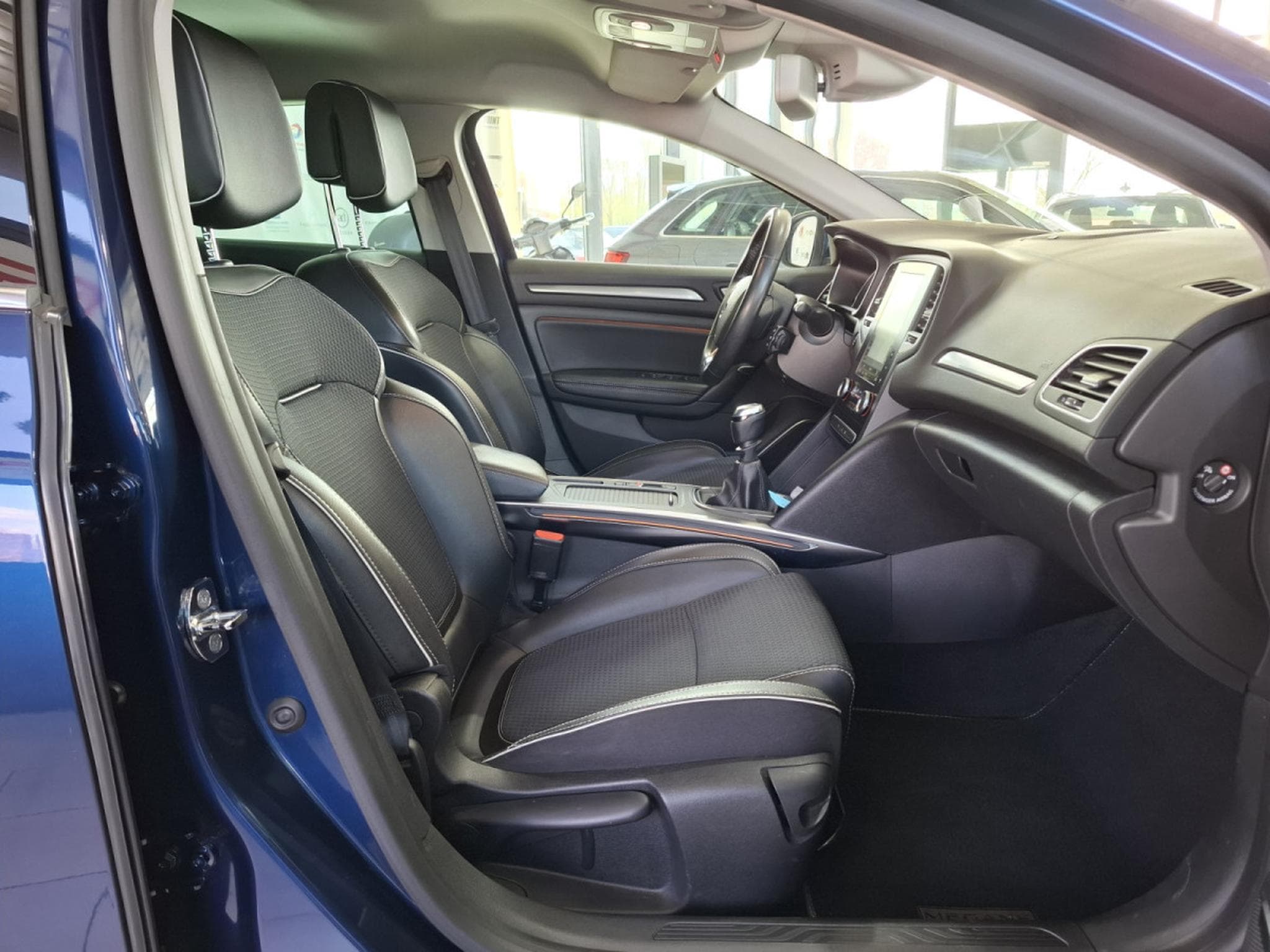 Renault Megane 1.6 DCI 130 BOSE EDITION, 1 HAND, CAMERA, CUIR, DIGITAL COCK (2018) - Photo 5