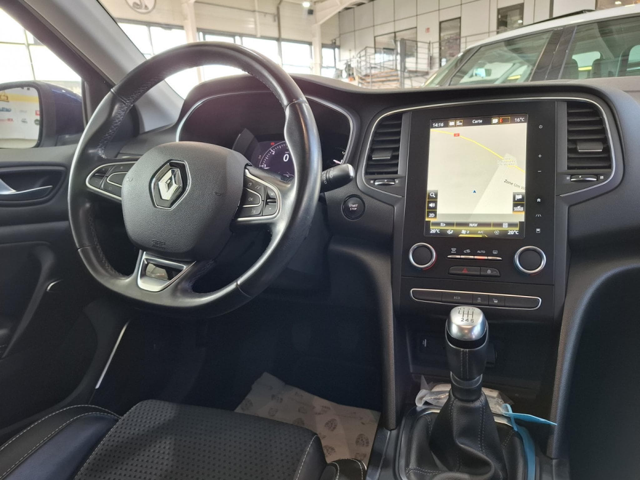 Renault Megane 1.6 DCI 130 BOSE EDITION, 1 HAND, CAMERA, CUIR, DIGITAL COCK (2018) - Photo 7