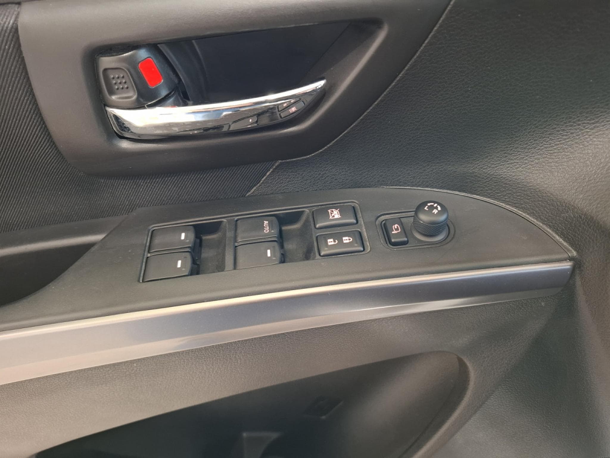 Suzuki S-Cross 1.4 TURBO HYBRID,1 HAND, CAMERA, CLIMA  AUTO, CARPLAY, ALU 1 (2023) - Photo 15