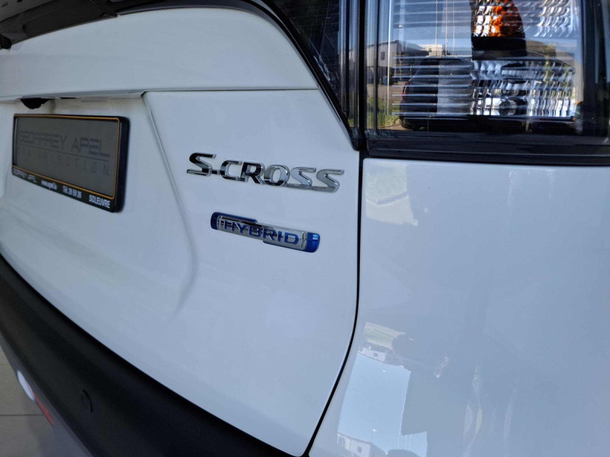 Suzuki S-Cross 1.4 TURBO HYBRID,1 HAND, CAMERA, CLIMA  AUTO, CARPLAY, ALU 1 (2023) - Photo 16