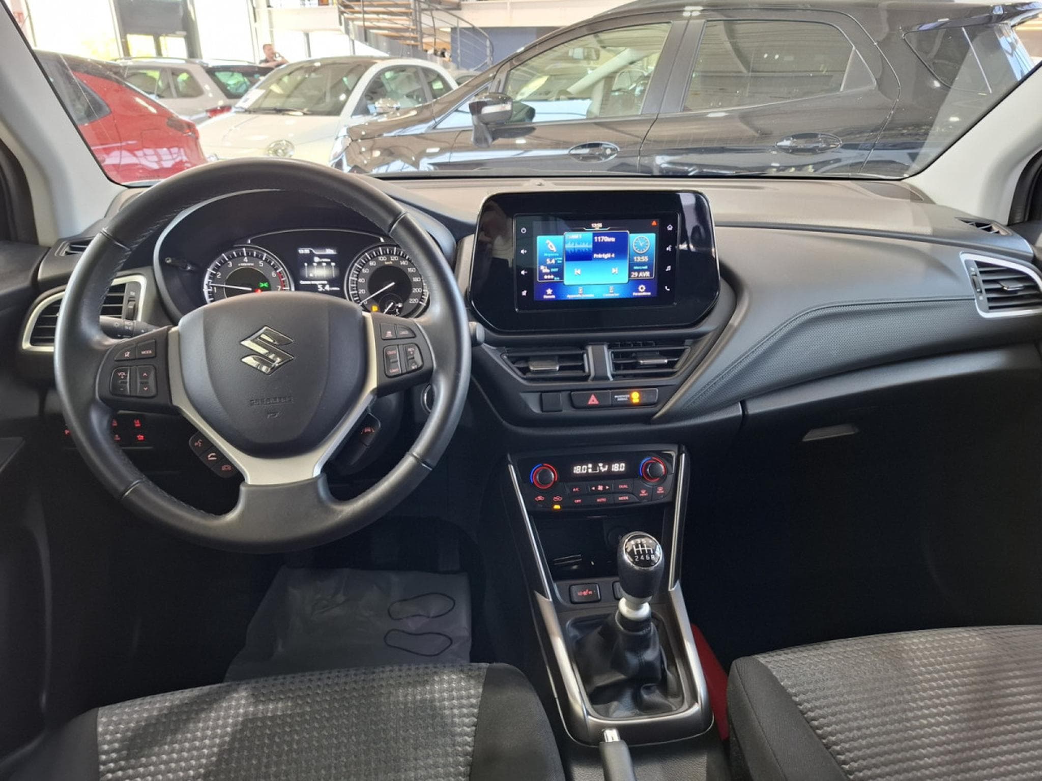 Suzuki S-Cross 1.4 TURBO HYBRID,1 HAND, CAMERA, CLIMA  AUTO, CARPLAY, ALU 1 (2023) - Photo 9
