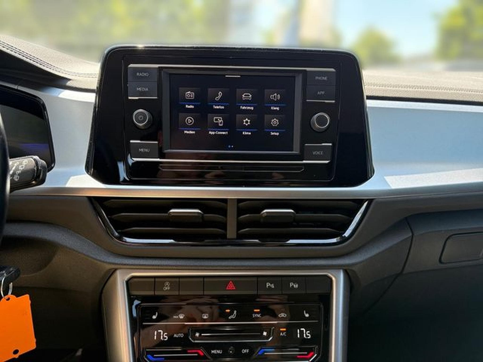 VW T-Roc T-Roc Life (2022) - Photo 11