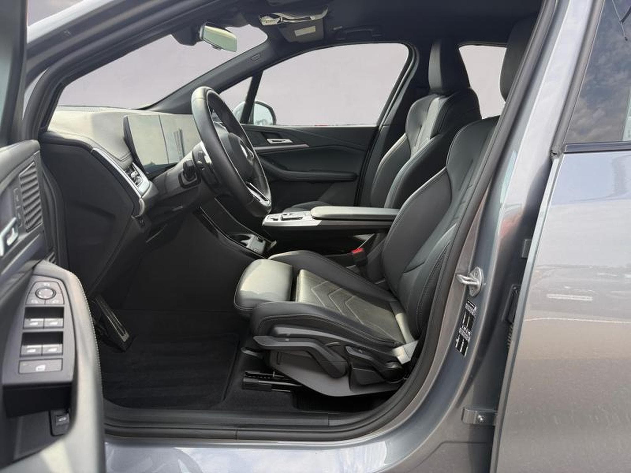 BMW 218 218 Active Tourer (2025) - Photo 11