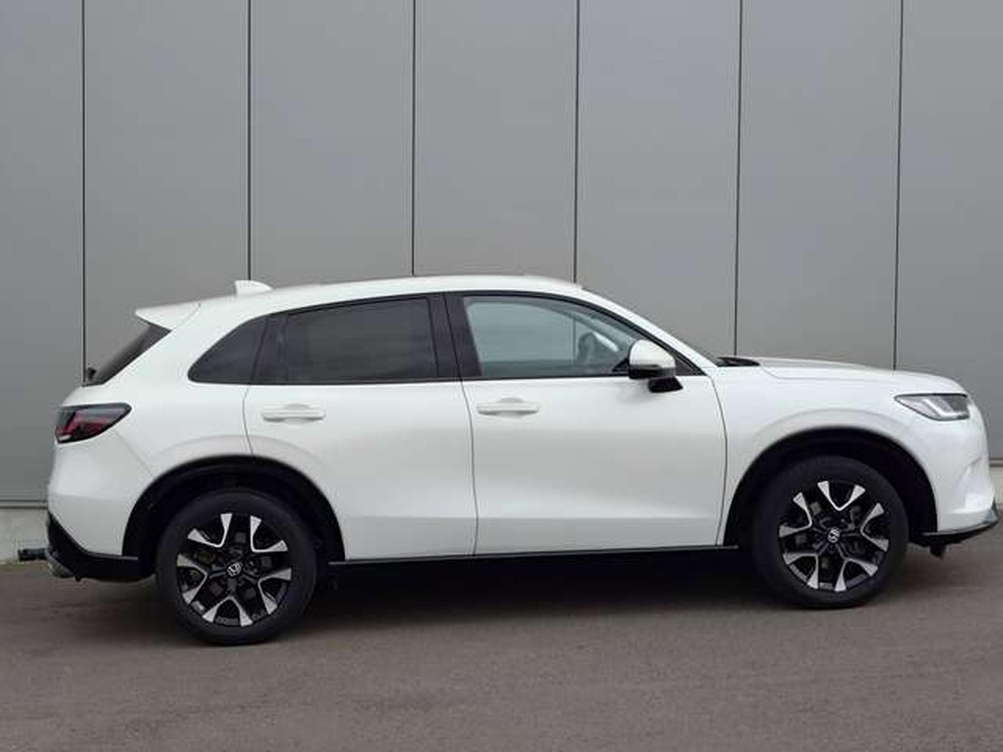 Honda ZR-V ZR-V e:HEV 2.0i 2WD Advance HYBR (2023) - Photo 2