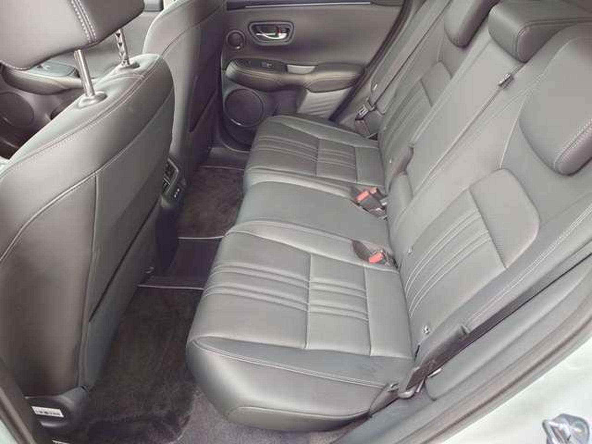 Honda ZR-V ZR-V e:HEV 2.0i 2WD Advance HYBR (2023) - Photo 8