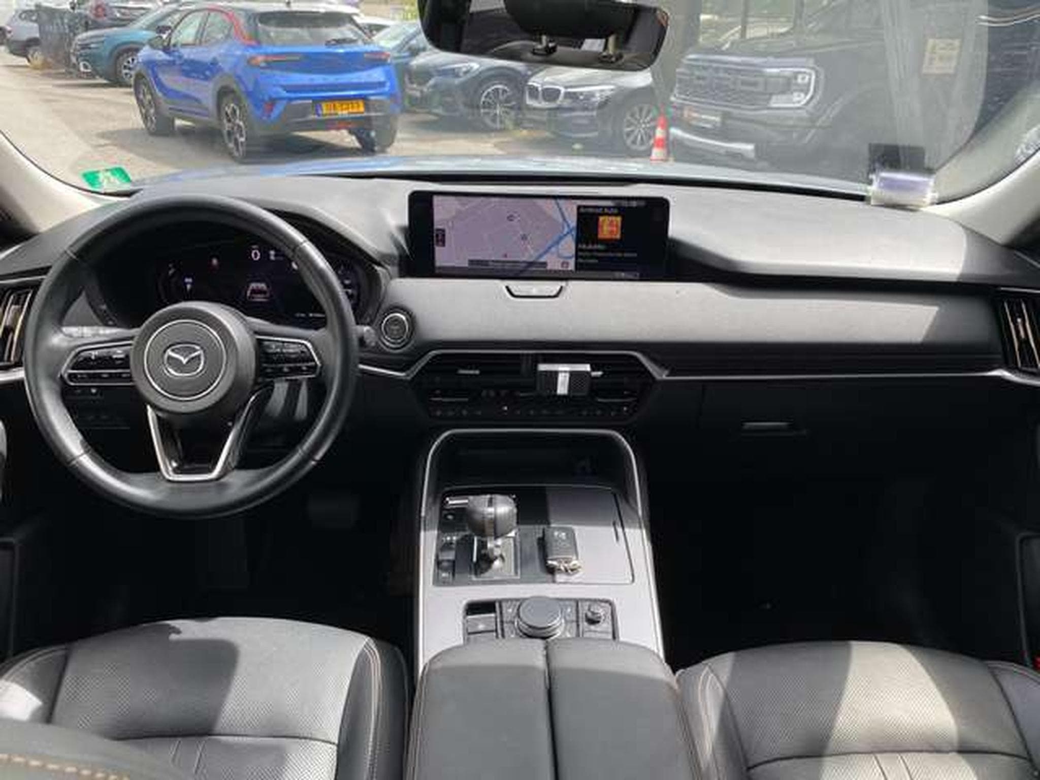 Mazda CX-60 CX-60 AWD PHEV Aut. HOMURA (2024) - Photo 17