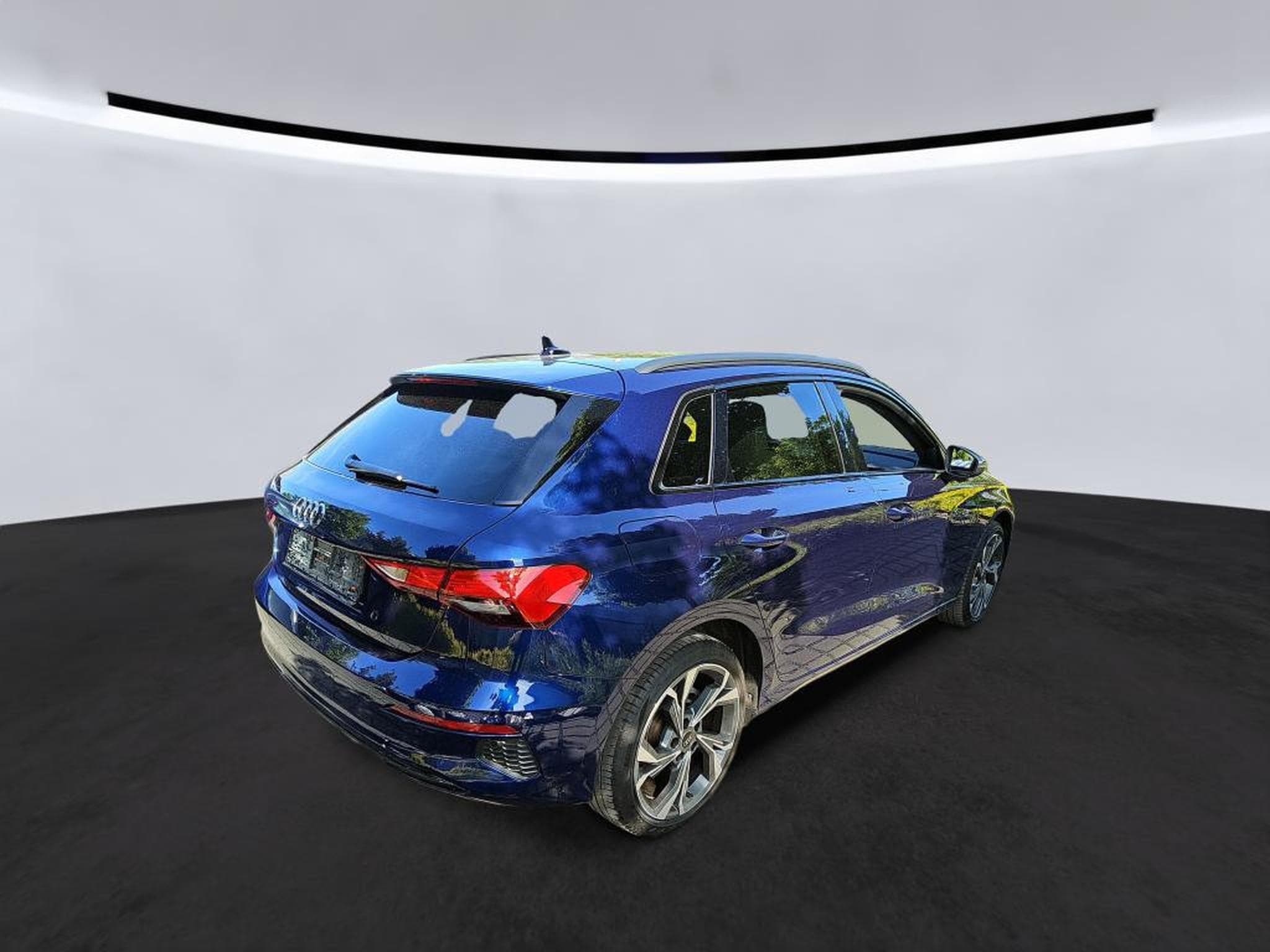 Audi A3 Sportback Advanced 30 TFSI 110 CV *ATTELAGE* * 18" * (2023) - Photo 5