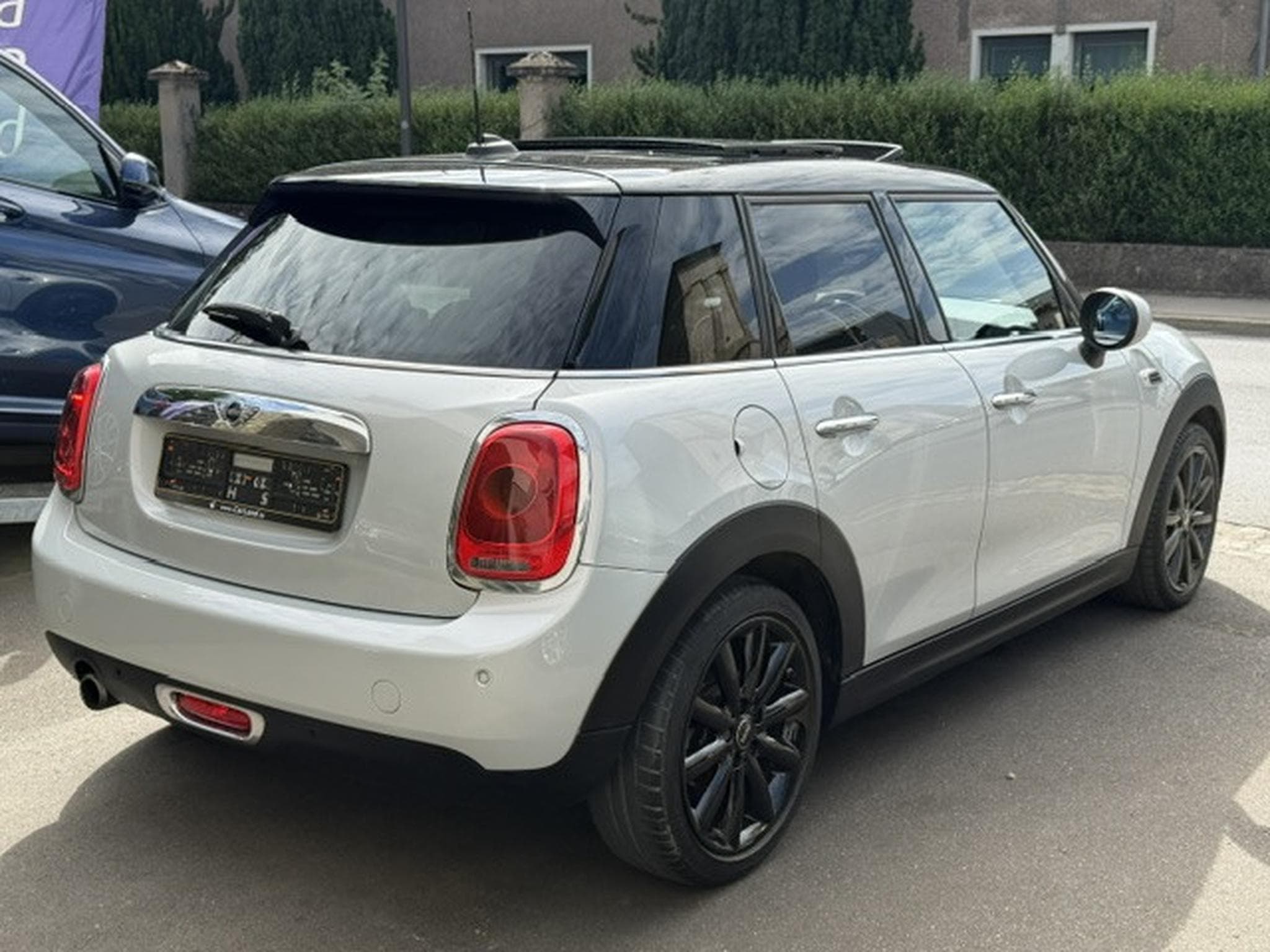 Mini Cooper Auto. Pack Sport (2017) - Photo 2