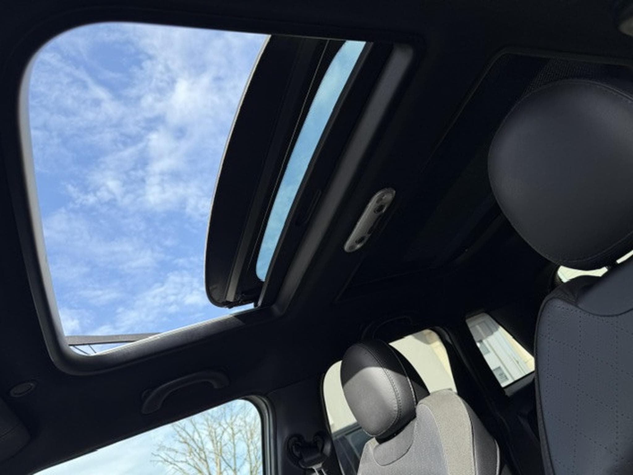 Mini Cooper Auto. Pack Sport (2017) - Photo 5