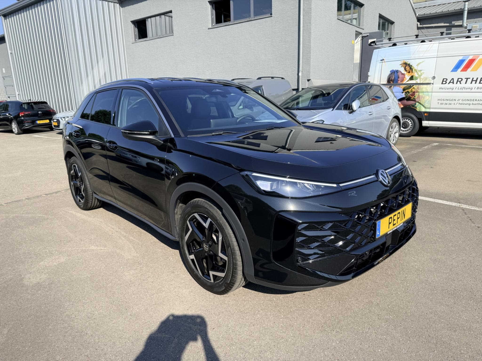 VW T-Roc R-Line 1.5 eTSI 150cv Boîte à double embrayage 7 vitesses (2026) - Photo 1