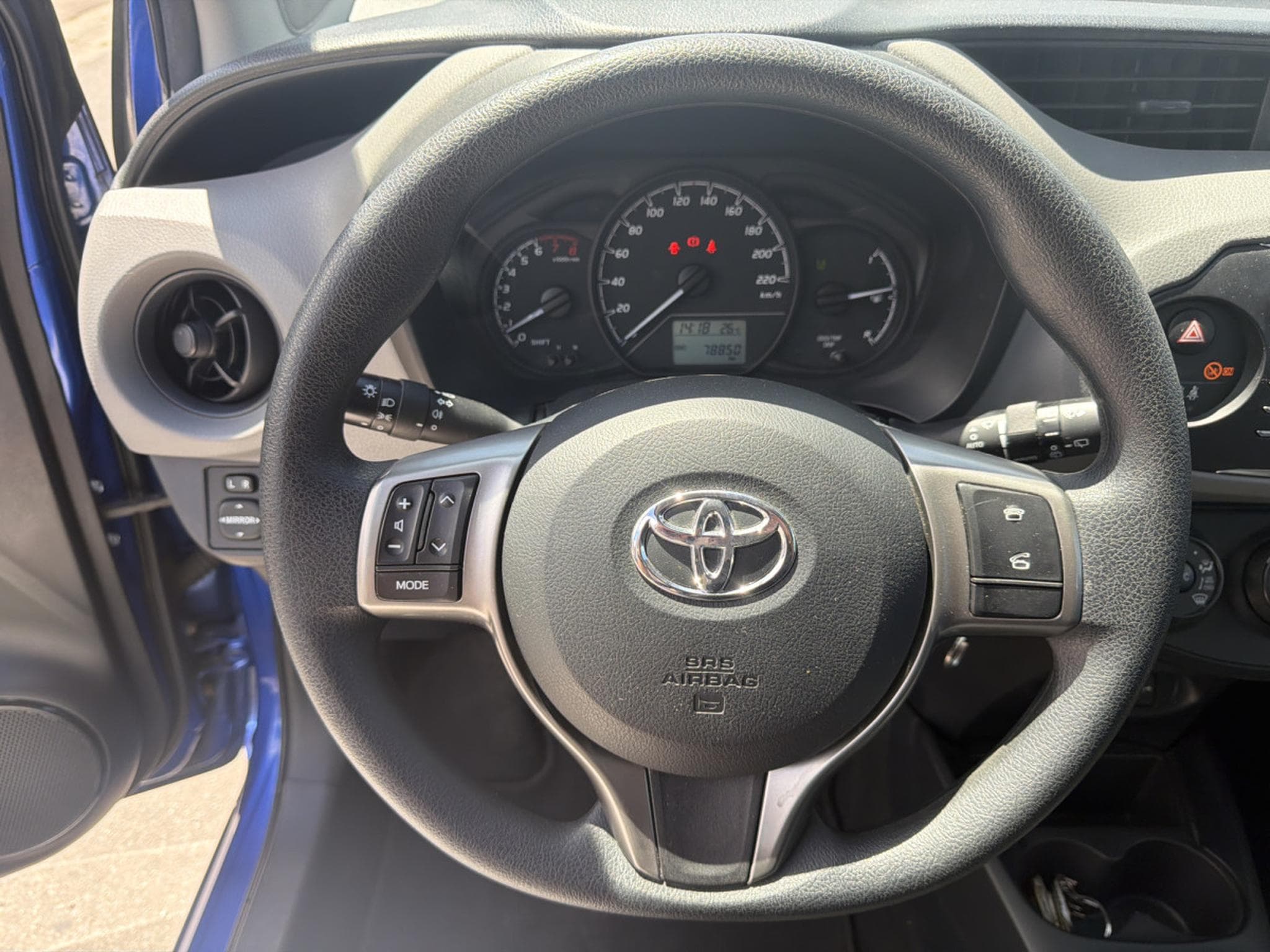 Toyota Yaris 1.5 BM6 112CV (2018) - Photo 13