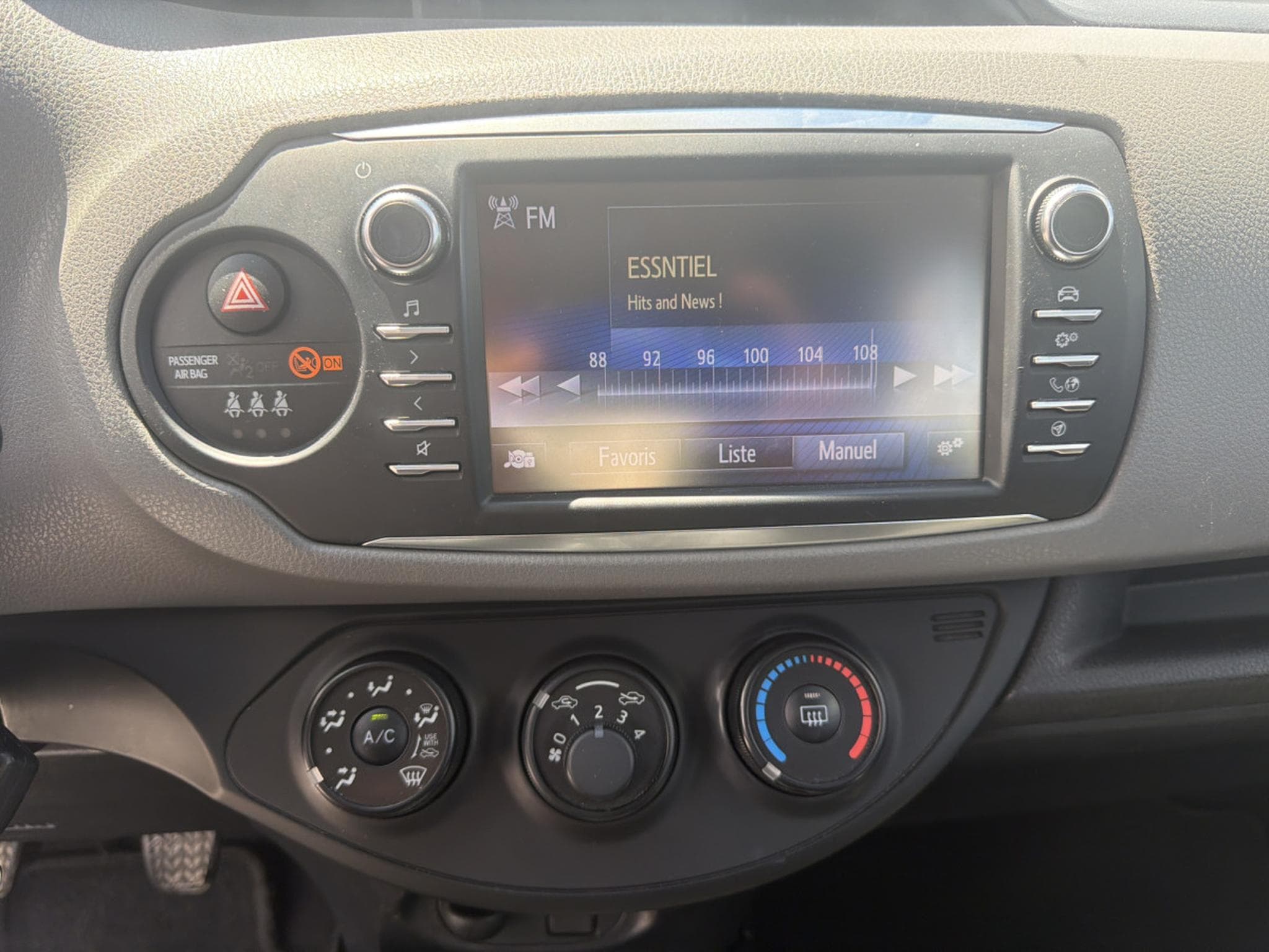 Toyota Yaris 1.5 BM6 112CV (2018) - Photo 14