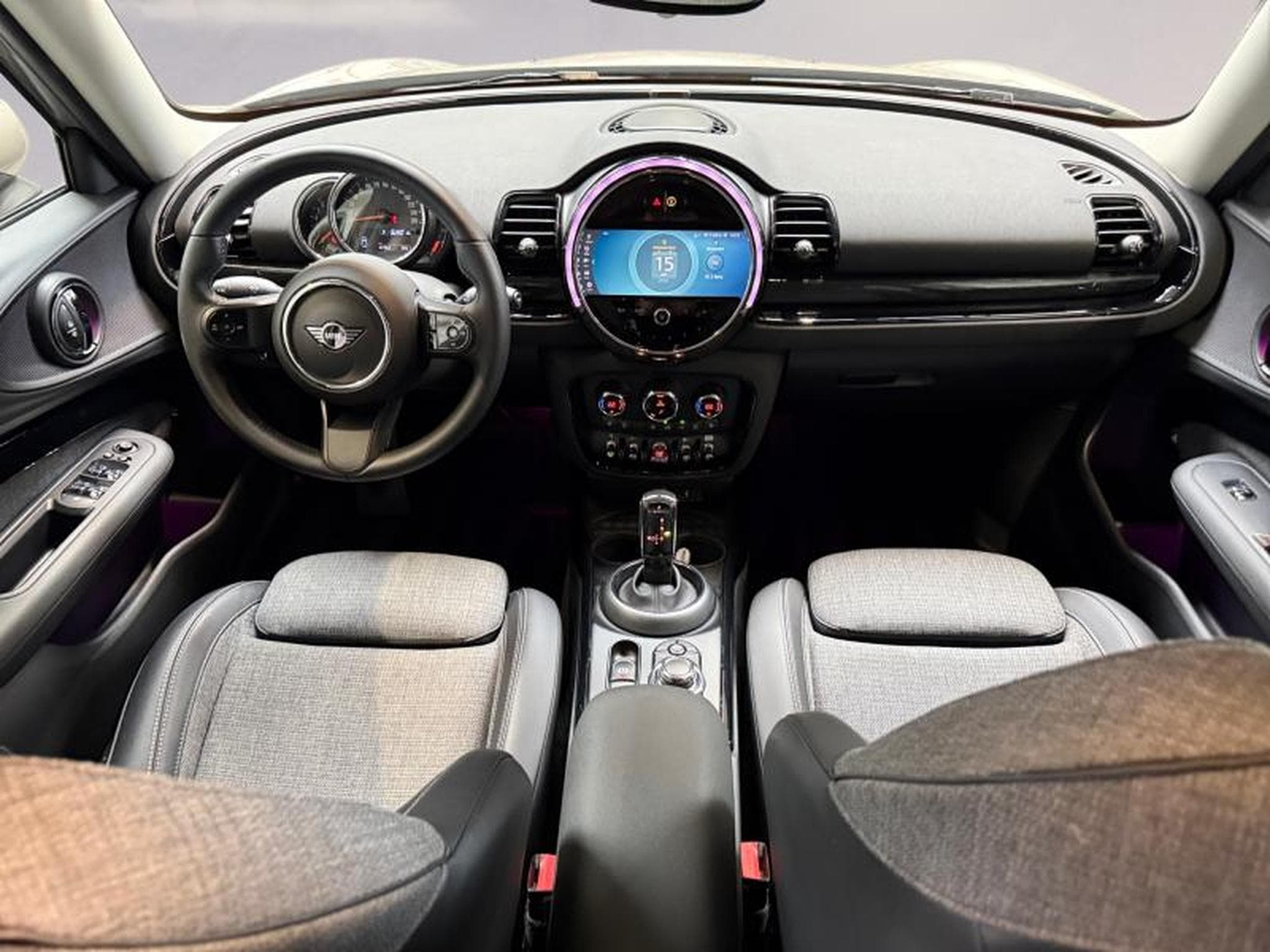 MINI Clubman Cooper Clubman (2022) - Photo 9