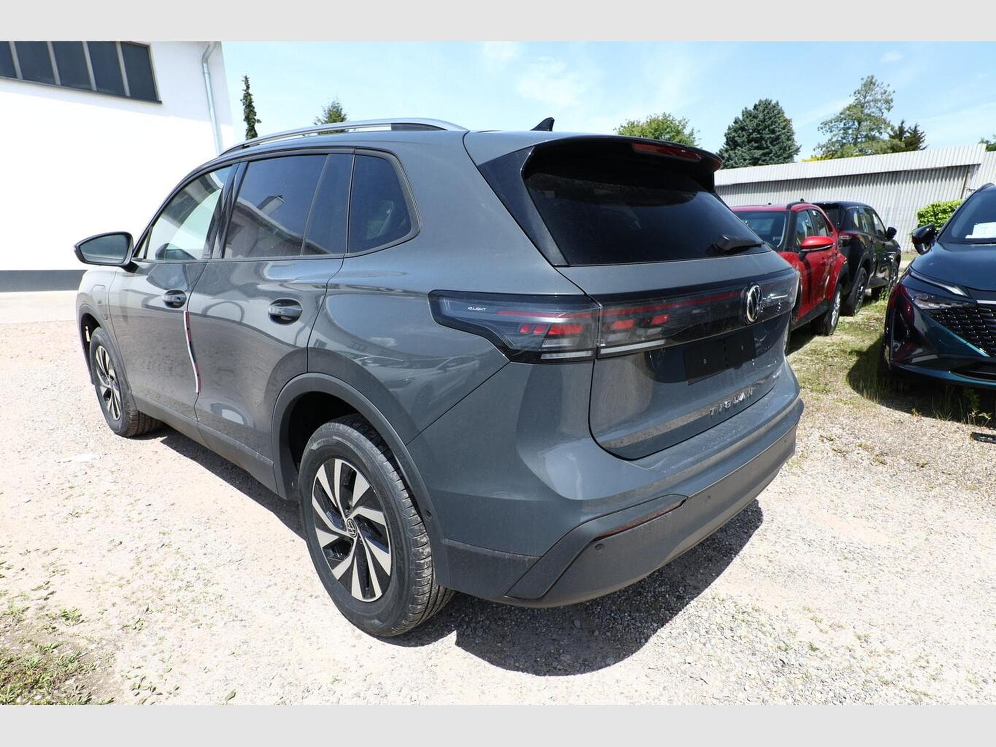 VW Tiguan PHEV 5JGarantie IQ.Drive (2026) - Photo 4
