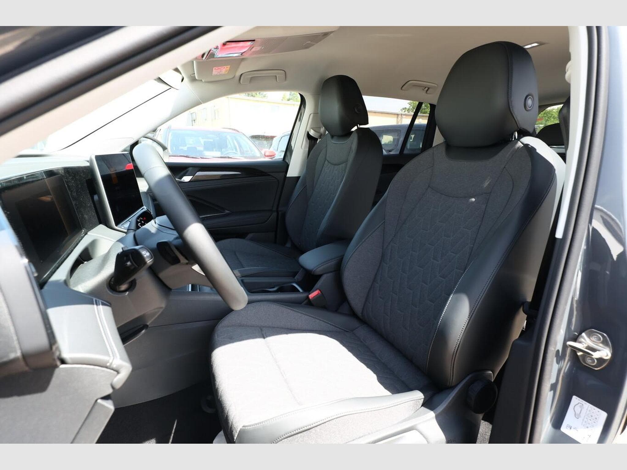 VW Tiguan PHEV 5JGarantie IQ.Drive (2026) - Photo 6