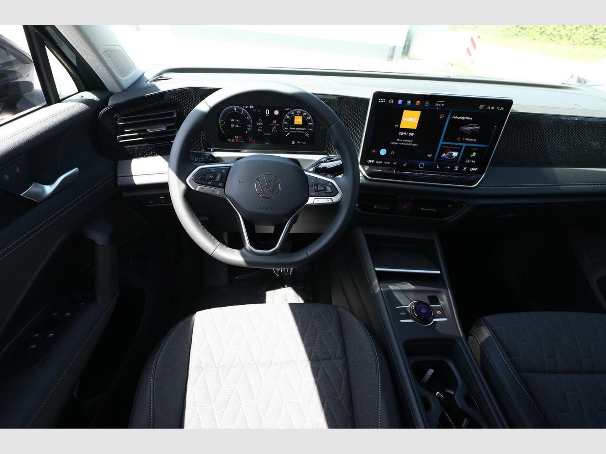 VW Tiguan PHEV 5JGarantie IQ.Drive (2026) - Photo 7