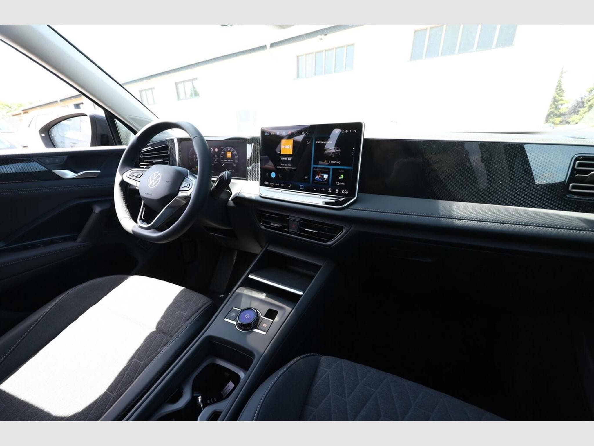 VW Tiguan PHEV 5JGarantie IQ.Drive (2026) - Photo 9