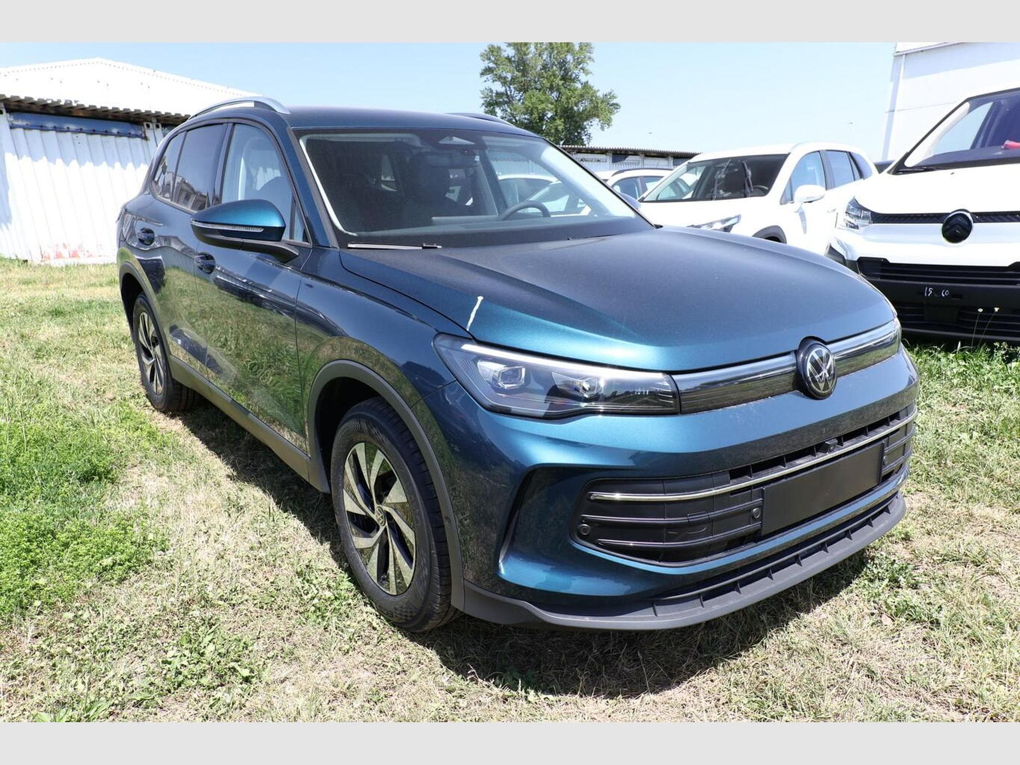 VW Tiguan DSG LED+ IQ.DRIVE (2026) - Photo 2