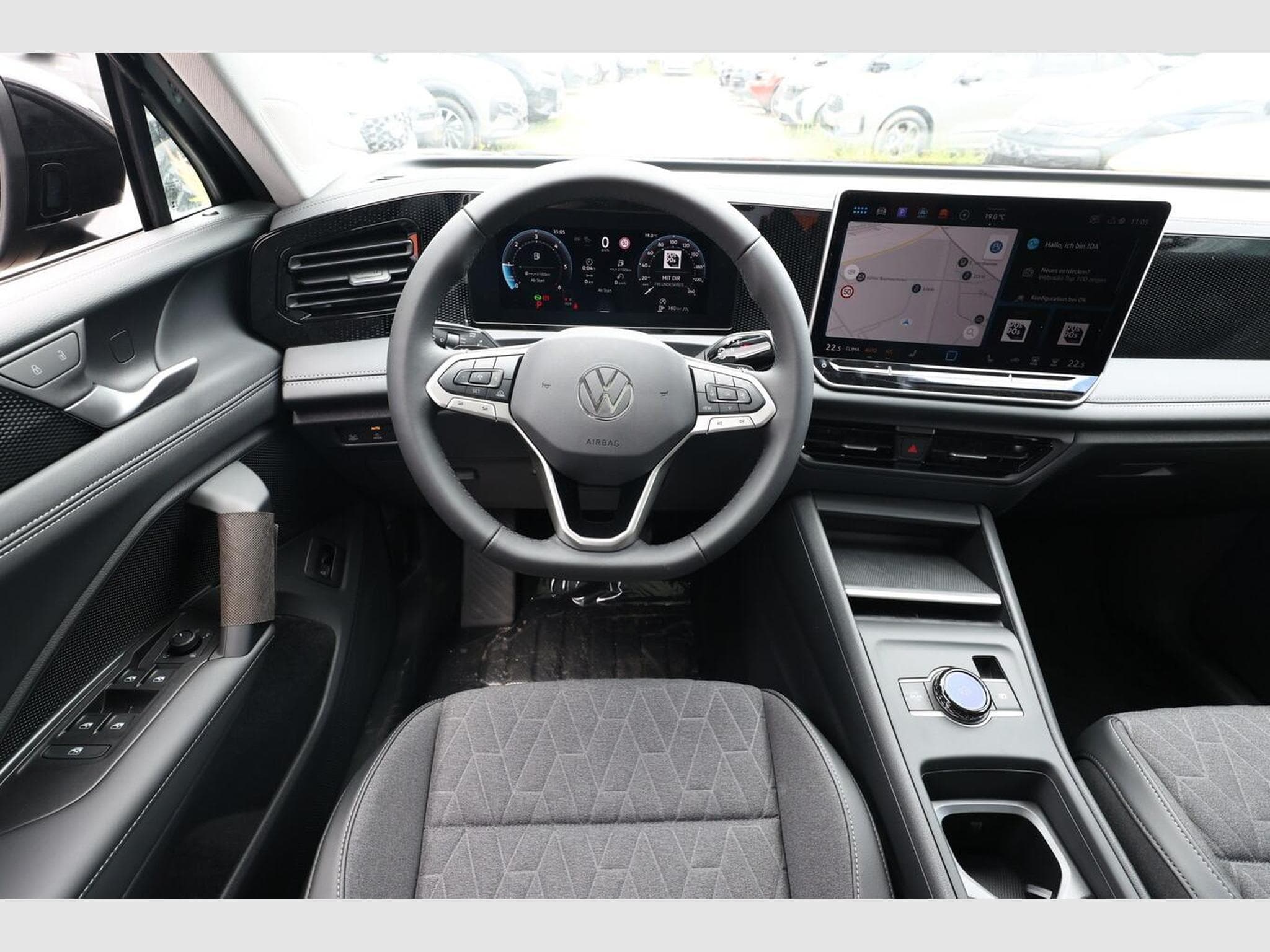 VW Tiguan DSG LED+ Pano (2026) - Photo 7