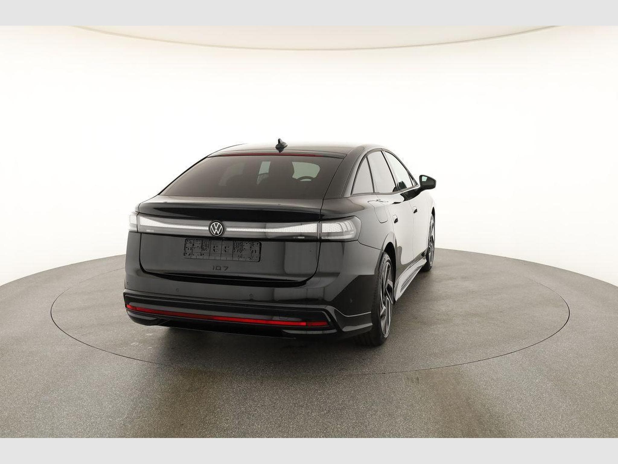 VW ID.7 Pro Black, AHK, (2026) - Photo 17