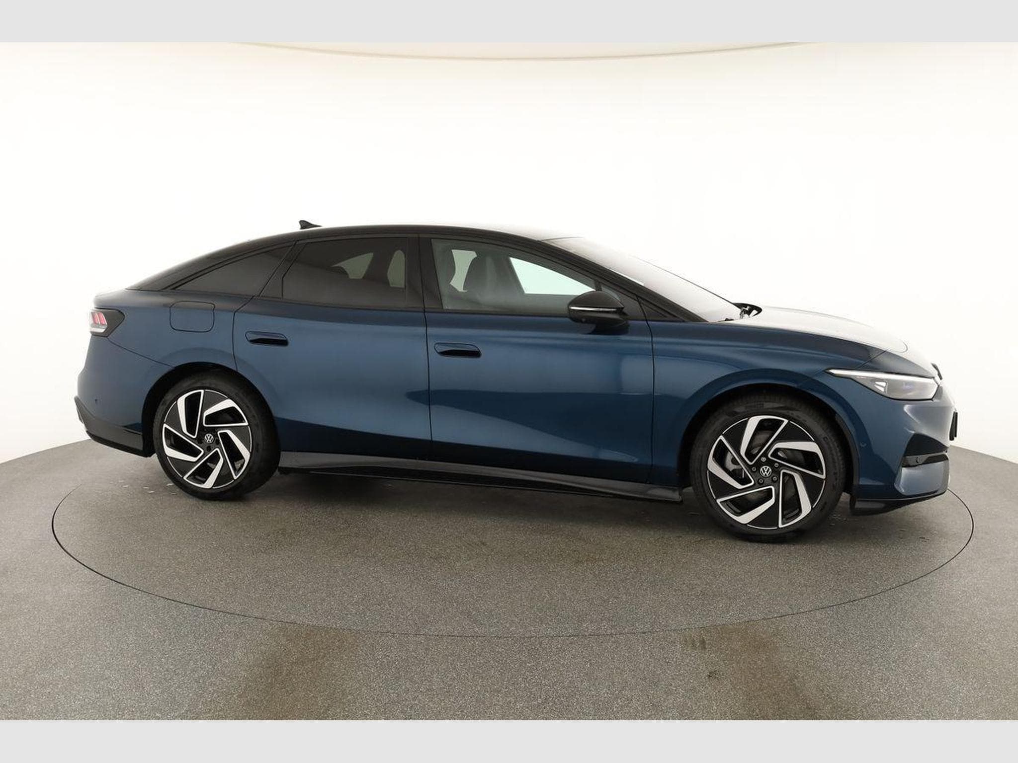 VW ID.7 Pro Black, AHK, (2026) - Photo 21