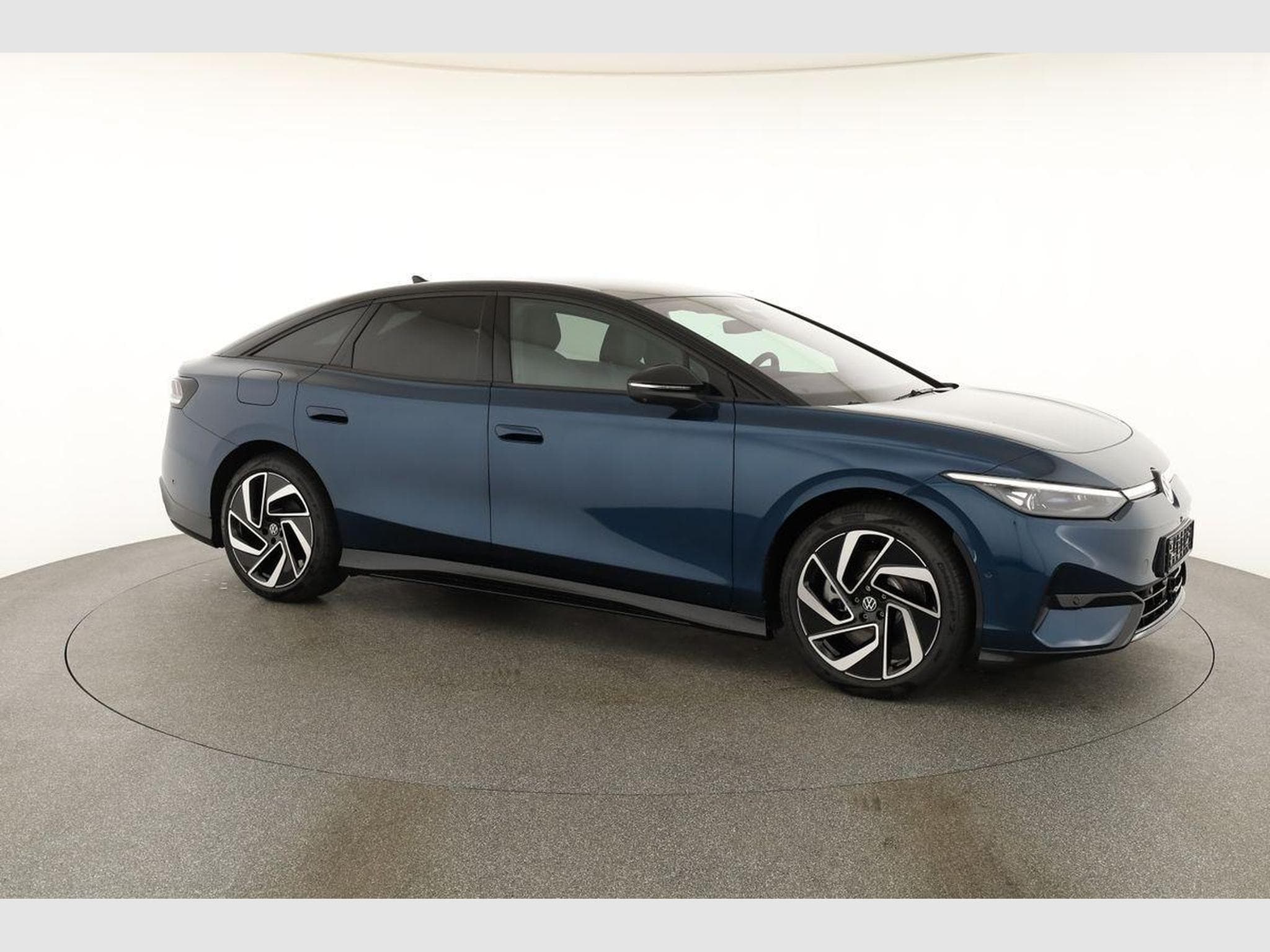 VW ID.7 Pro Black, AHK, (2026) - Photo 22