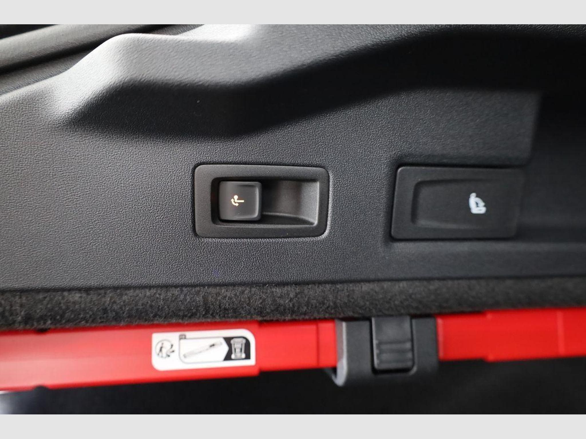 VW ID.7 Pro Black, AHK, (2026) - Photo 12