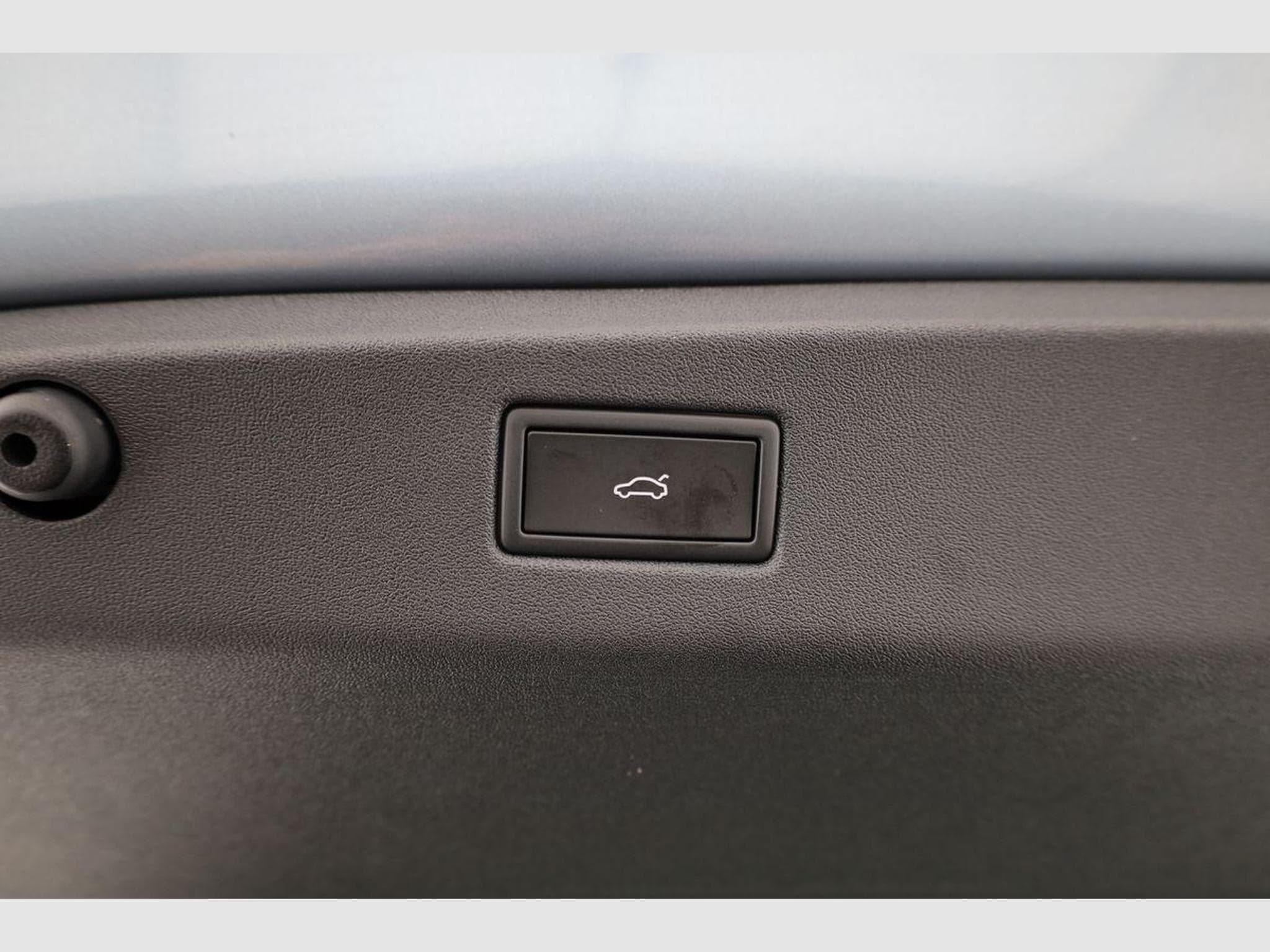 VW ID.7 Pro Black, AHK, (2026) - Photo 14