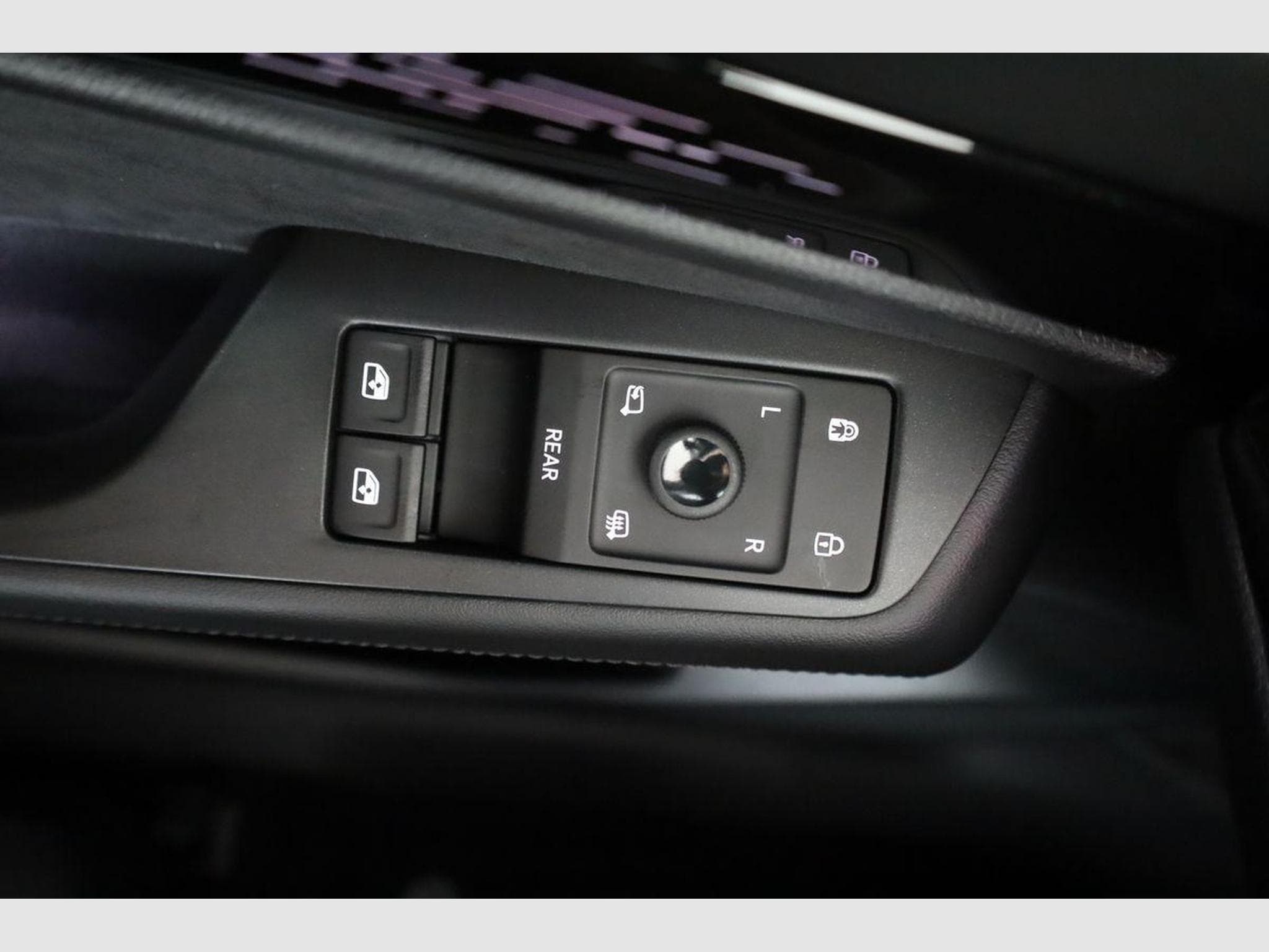 VW ID.7 Pro Black, AHK, (2026) - Photo 7