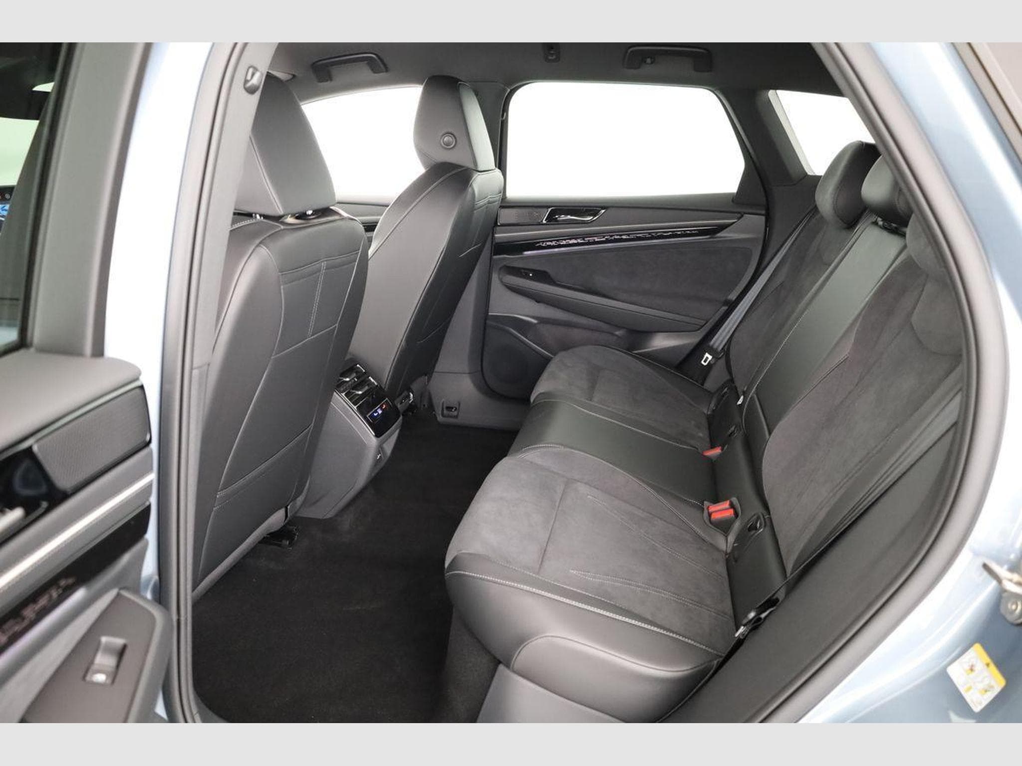 VW ID.7 Tourer Pro Black, (2026) - Photo 11